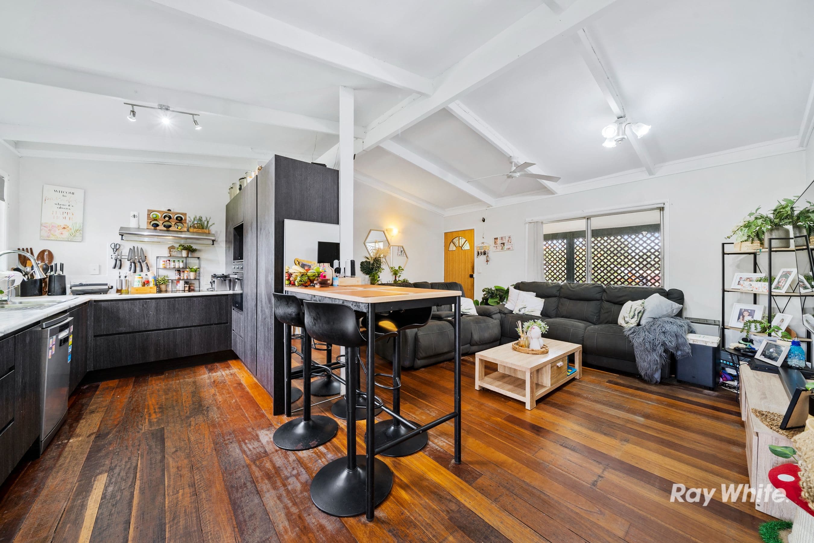 18 Woodburn Street, Marsden QLD 4132, Marsden - Thumbnail 3