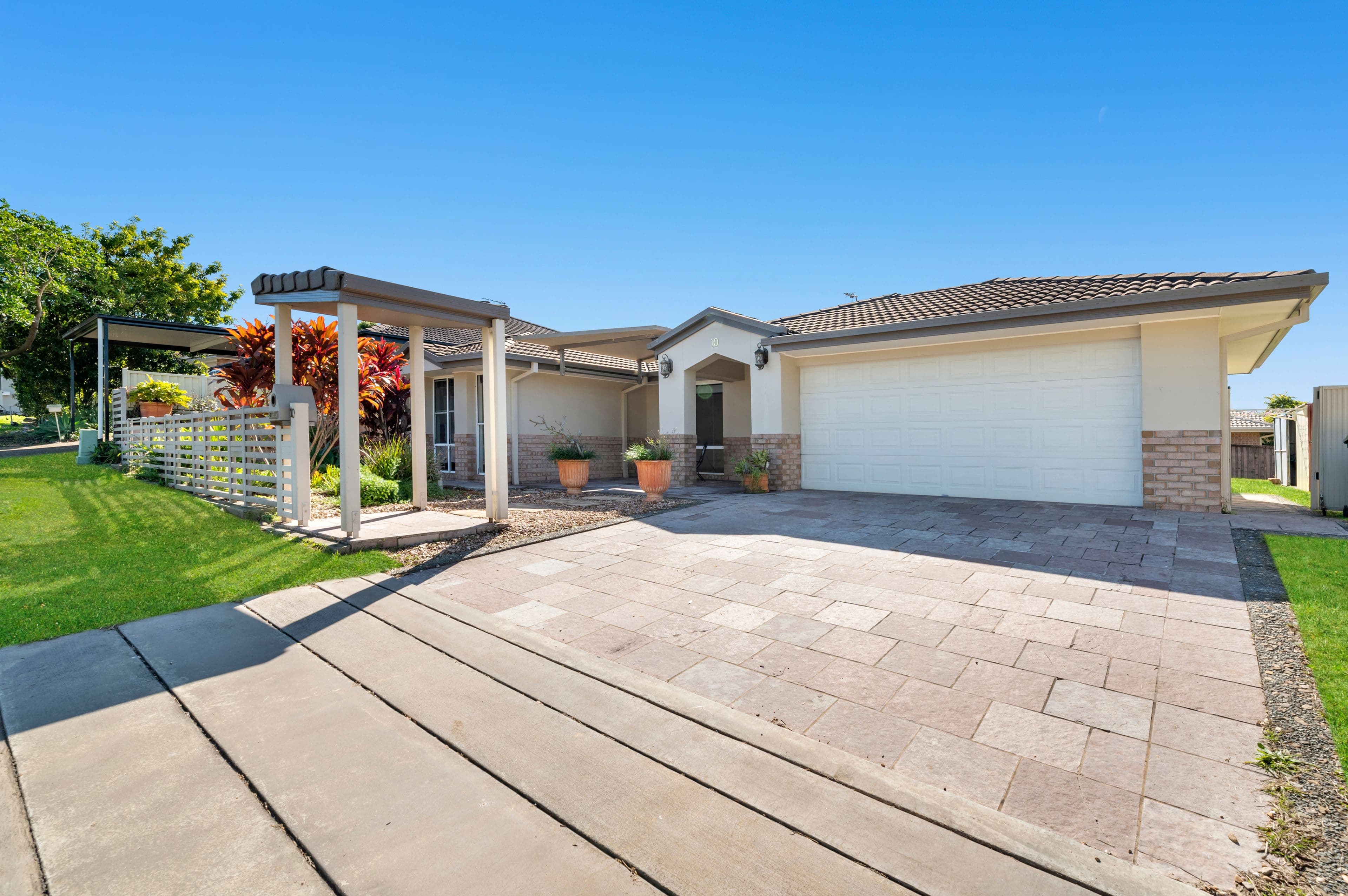 10 Cardwell Street, Upper Coomera QLD 4209, Upper Coomera - Thumbnail 3