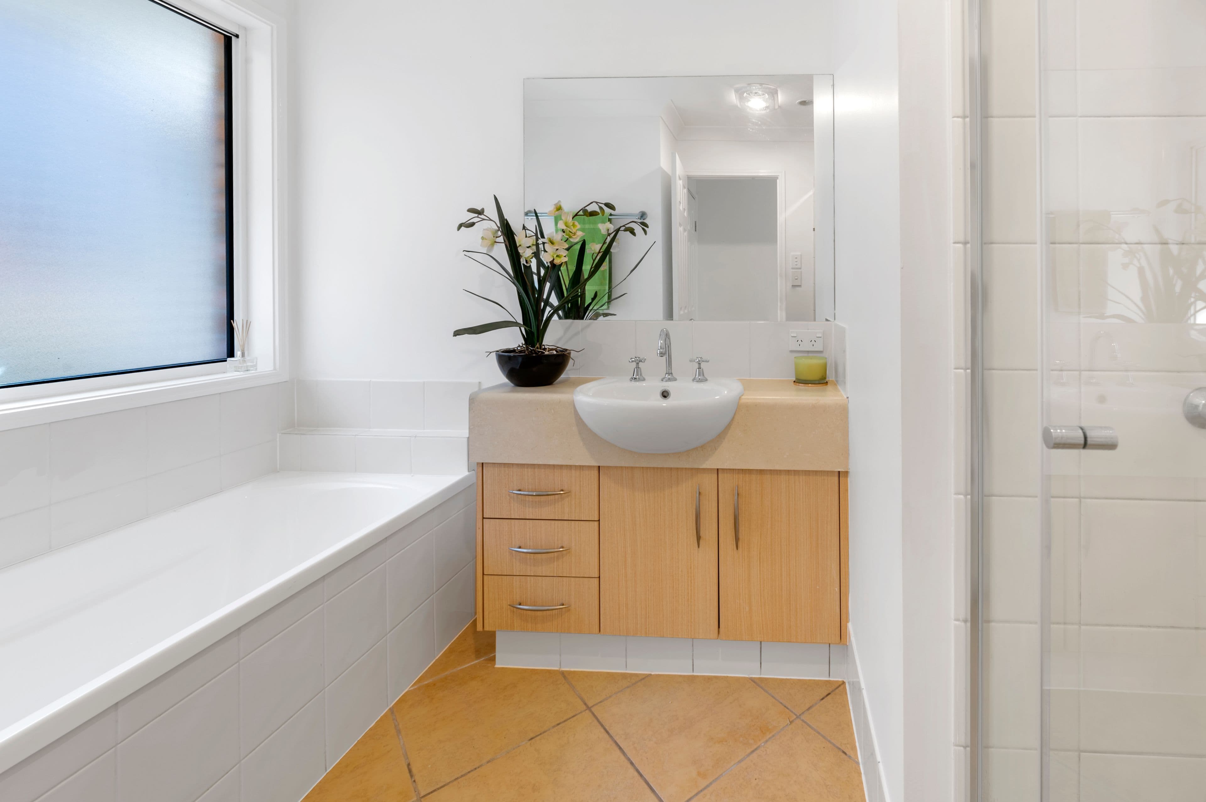 10 Cardwell Street, Upper Coomera QLD 4209, Upper Coomera - Thumbnail 8