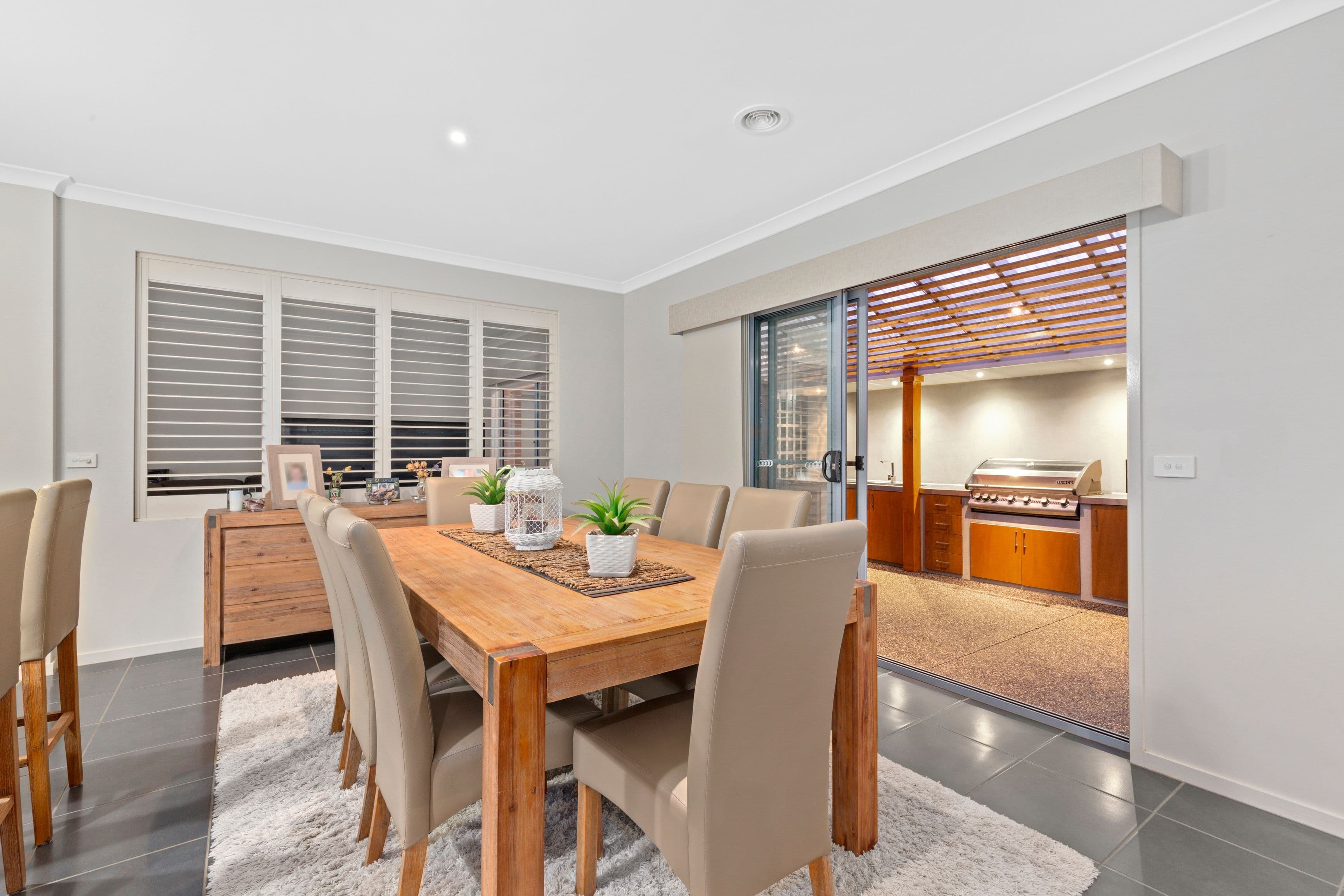 18 Basken Drive, South Morang VIC 3752, South Morang - Thumbnail 3