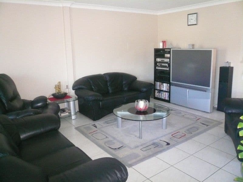 191 Greenacre Drive, ARUNDEL QLD 4214, Arundel - Thumbnail 4