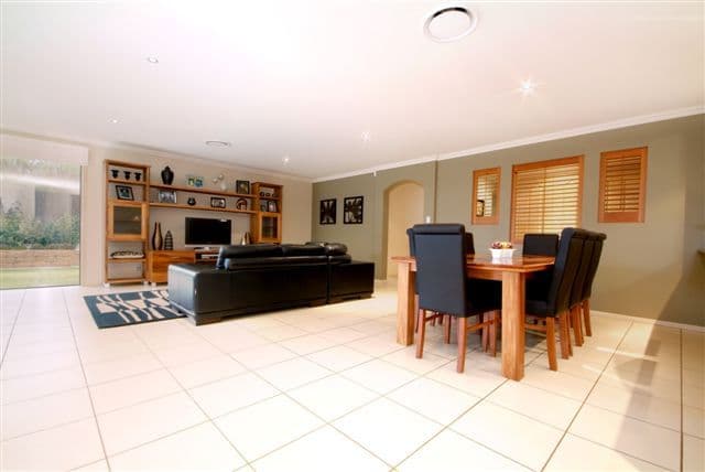 24  McClymont Drive, RANGEVILLE QLD 4350, Rangeville - Thumbnail 3
