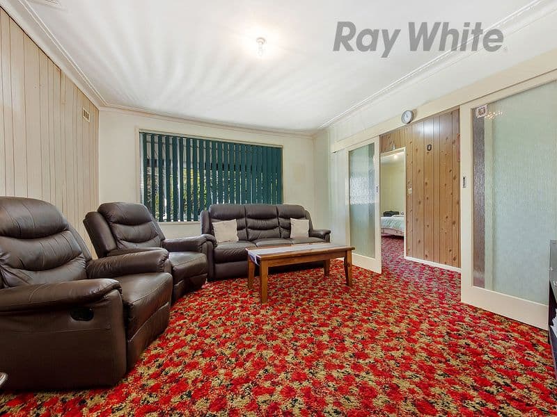 1 McRae Avenue, St Albans VIC 3021, St Albans - Thumbnail 2