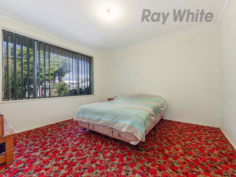 1 McRae Avenue, St Albans VIC 3021, St Albans - Thumbnail 5