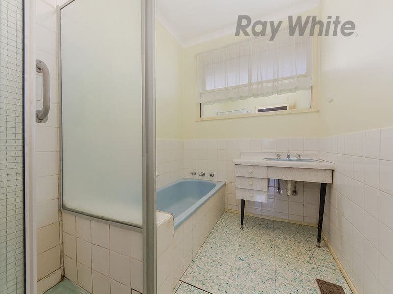 1 McRae Avenue, St Albans VIC 3021, St Albans - Thumbnail 7