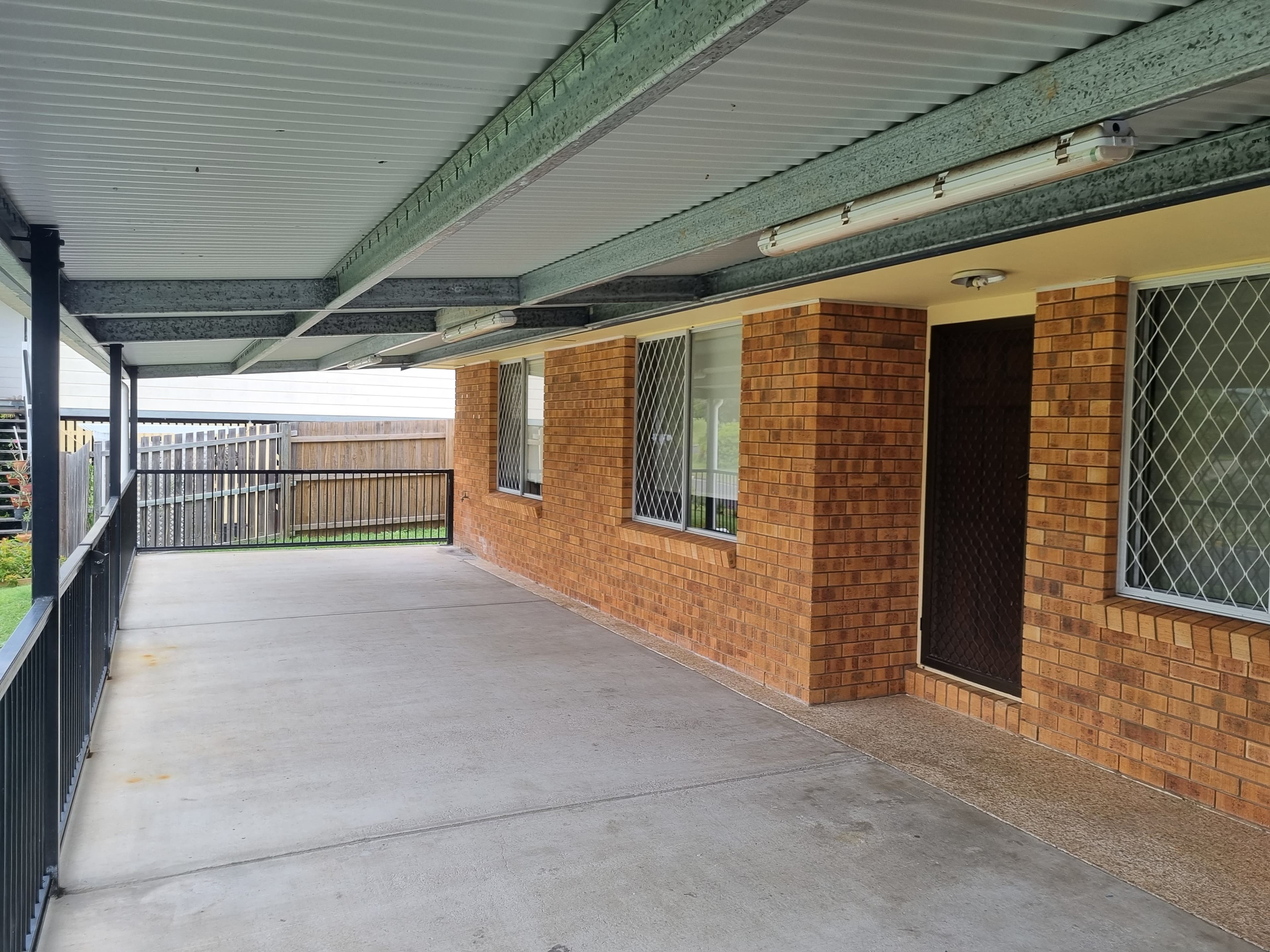 35 Tyson Cresent, Tannum Sands QLD 4680, Tannum Sands - Thumbnail 4