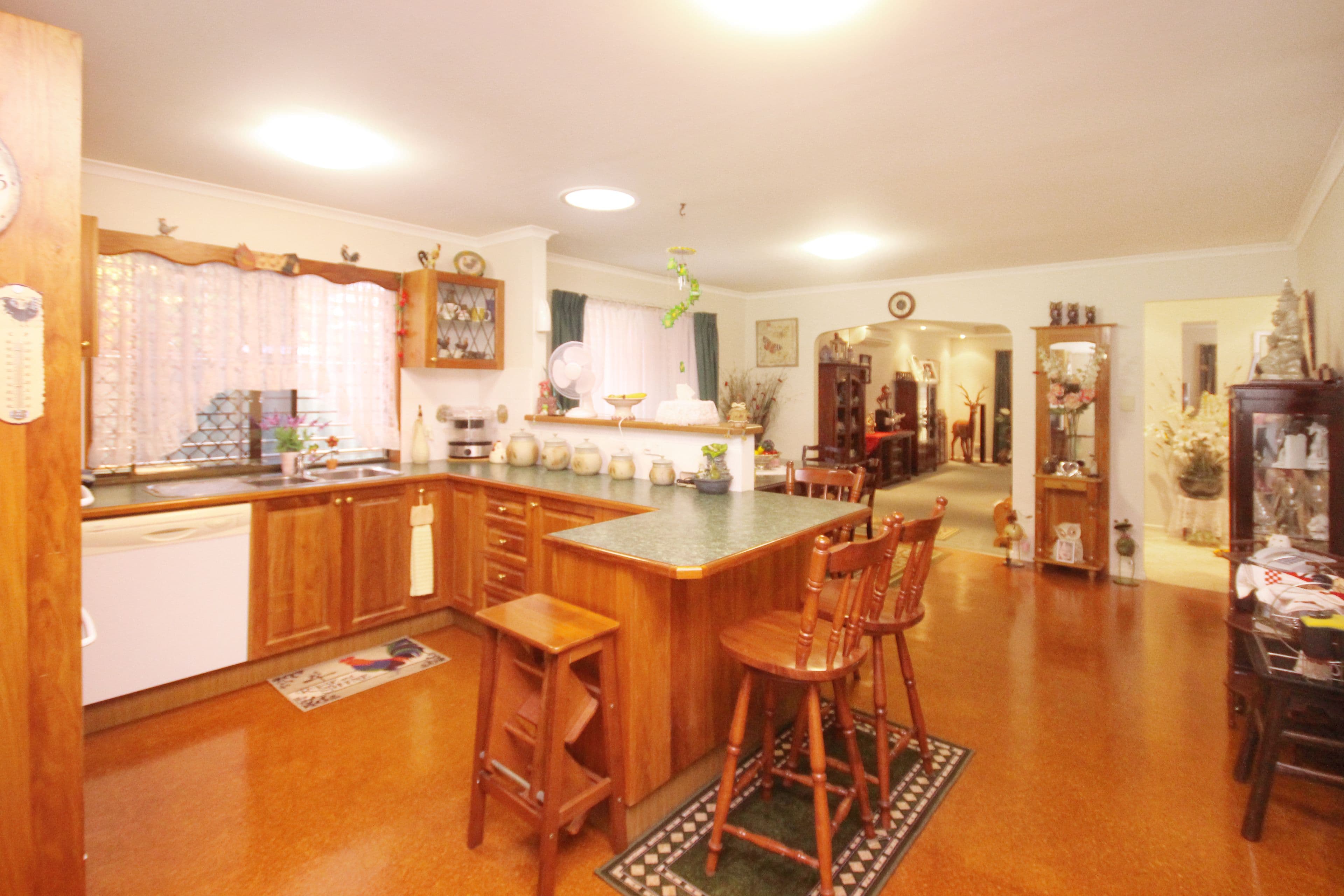 152 Bowen Road, Glass House Mountains QLD 4518, Glass House Mountains - Thumbnail 4