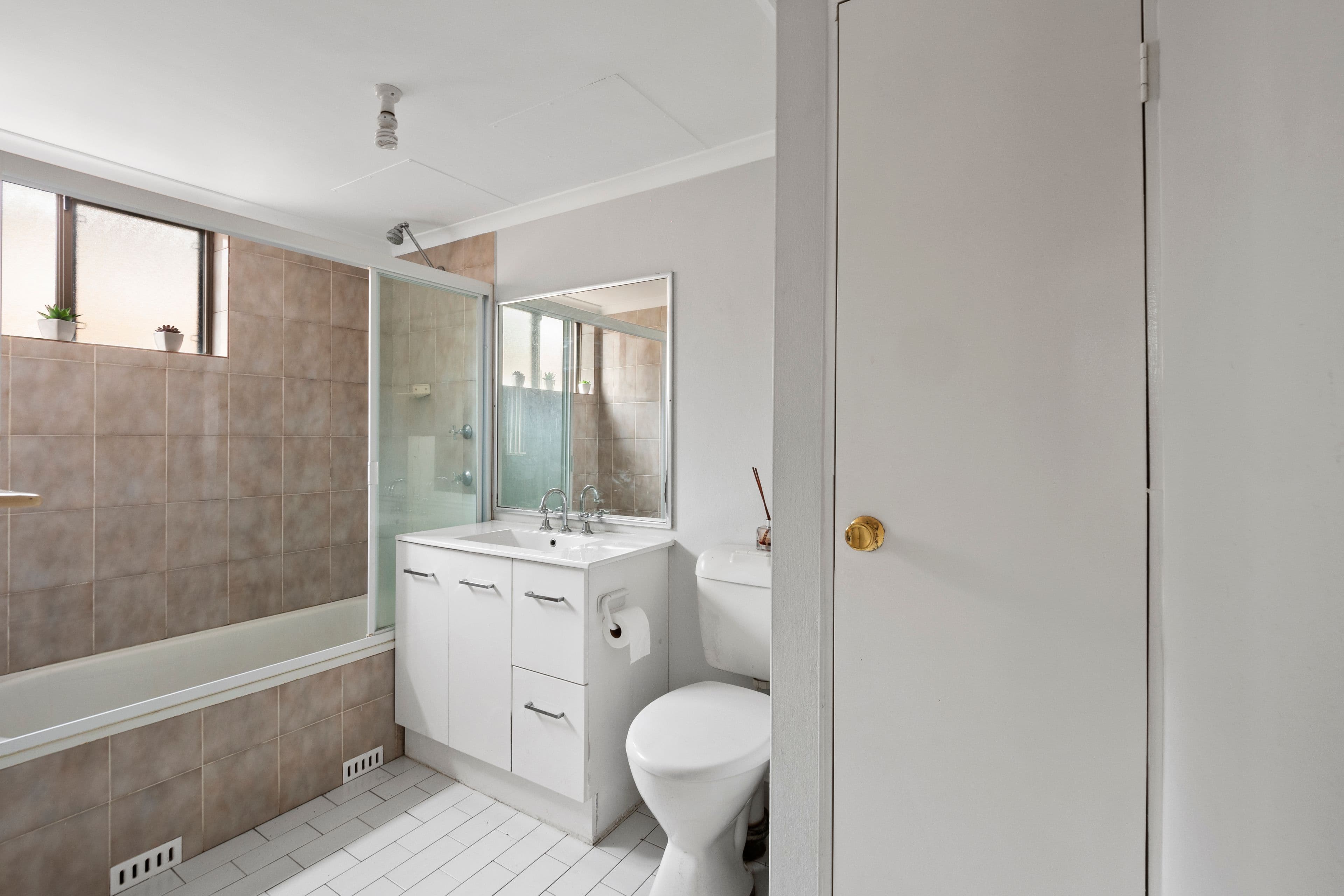 7 Griffiths Street, Blacktown NSW 2148, Blacktown - Thumbnail 6