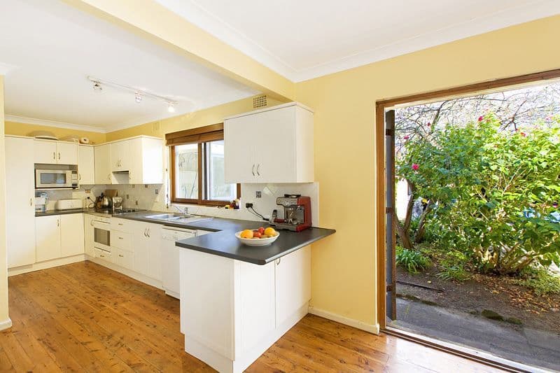 20  Gwydir Avenue, TURRAMURRA NSW 2074, North Turramurra - Thumbnail 2