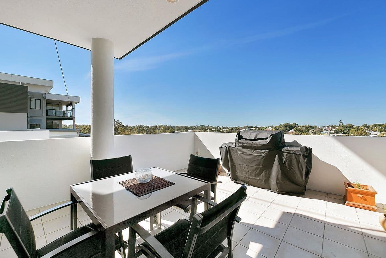  37 Playfield Street, Chermside QLD 4032, Chermside - Thumbnail 4
