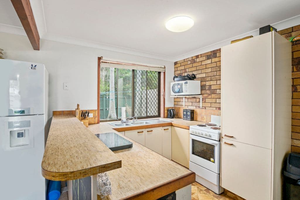 32 Darnel Street, Elanora QLD 4221, Elanora - Thumbnail 5