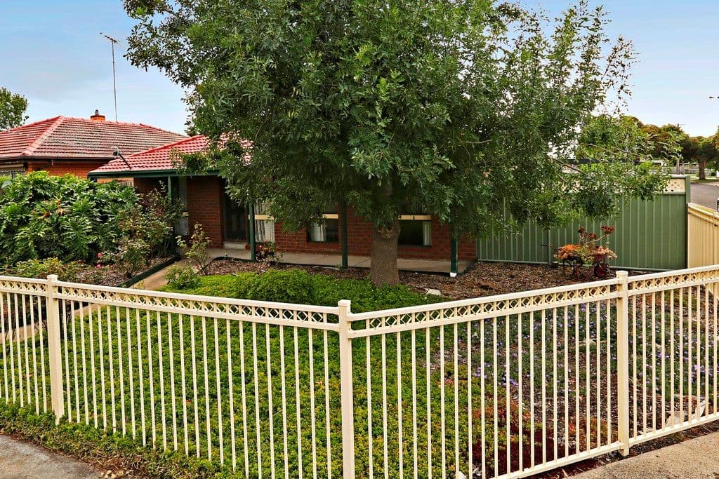 24 Talpa Crescent, Corio VIC 3214, Corio - Image 1