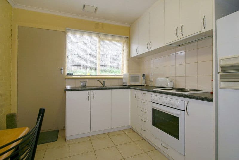 24 Mulgrave Street, ASHWOOD VIC 3147, Ashwood - Thumbnail 3