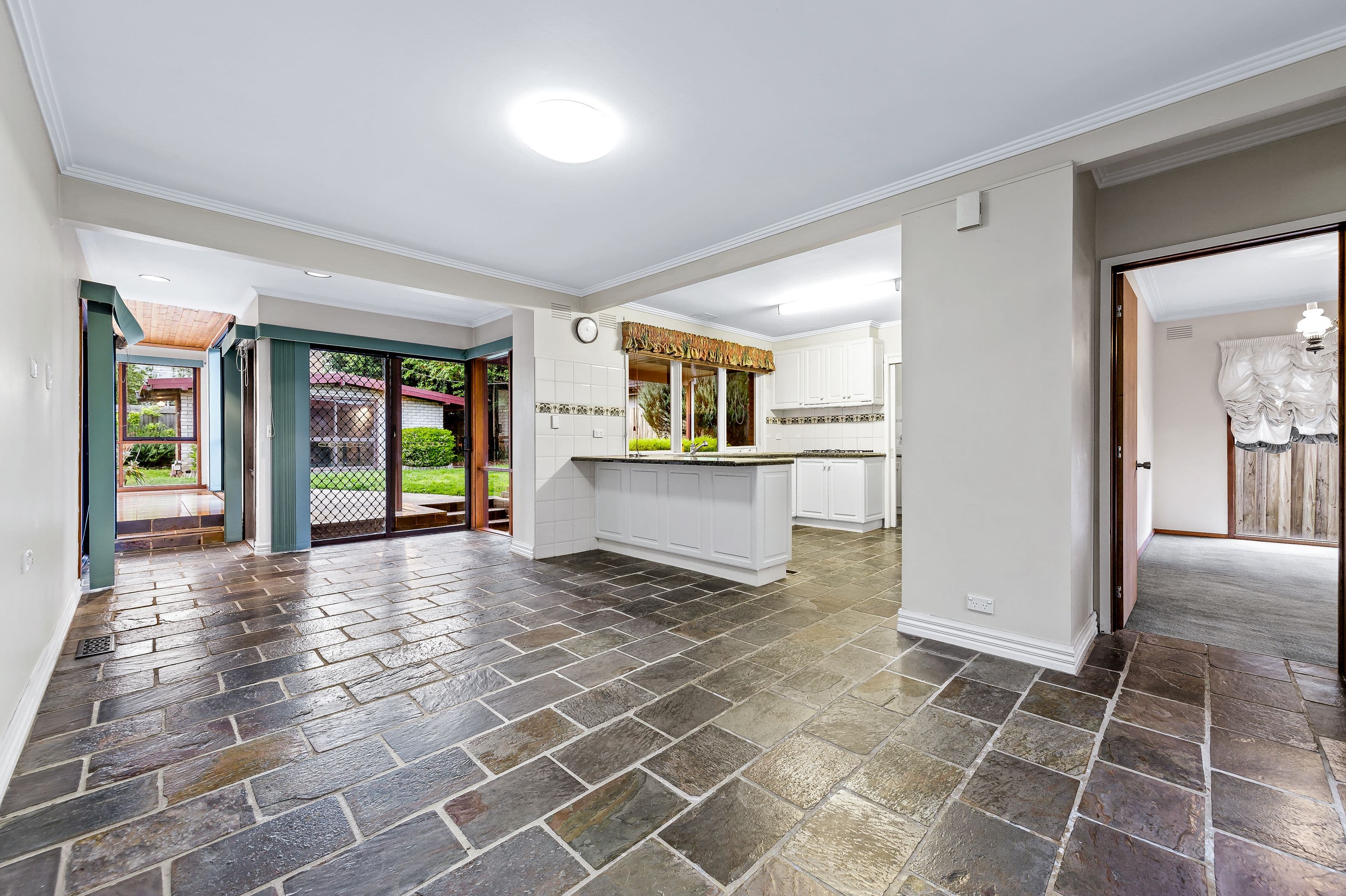 5 Cassia Street, Notting Hill VIC 3168, Notting Hill - Thumbnail 8