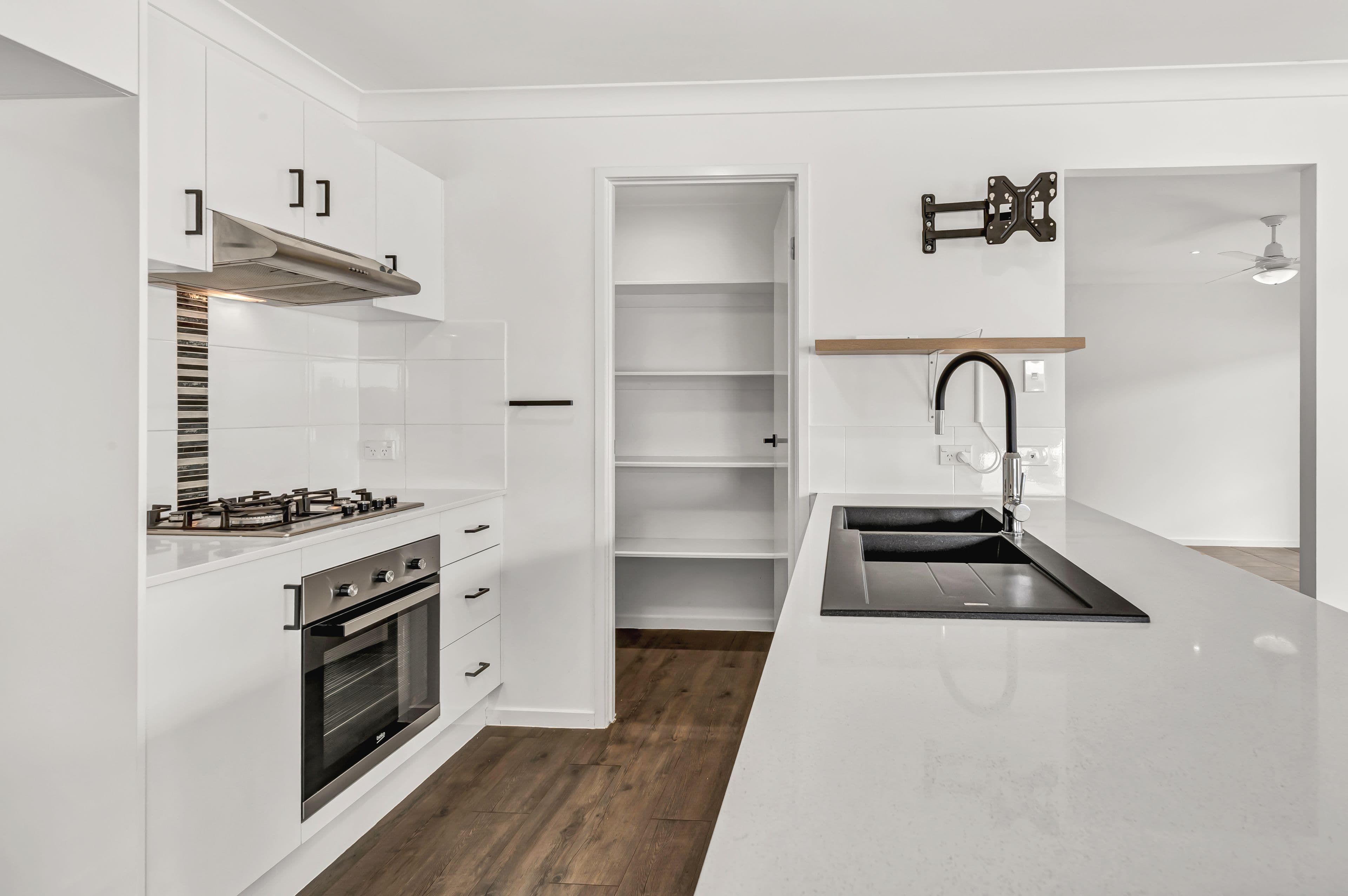 3 Steven Crescent, Pimpama QLD 4209, Pimpama - Thumbnail 2
