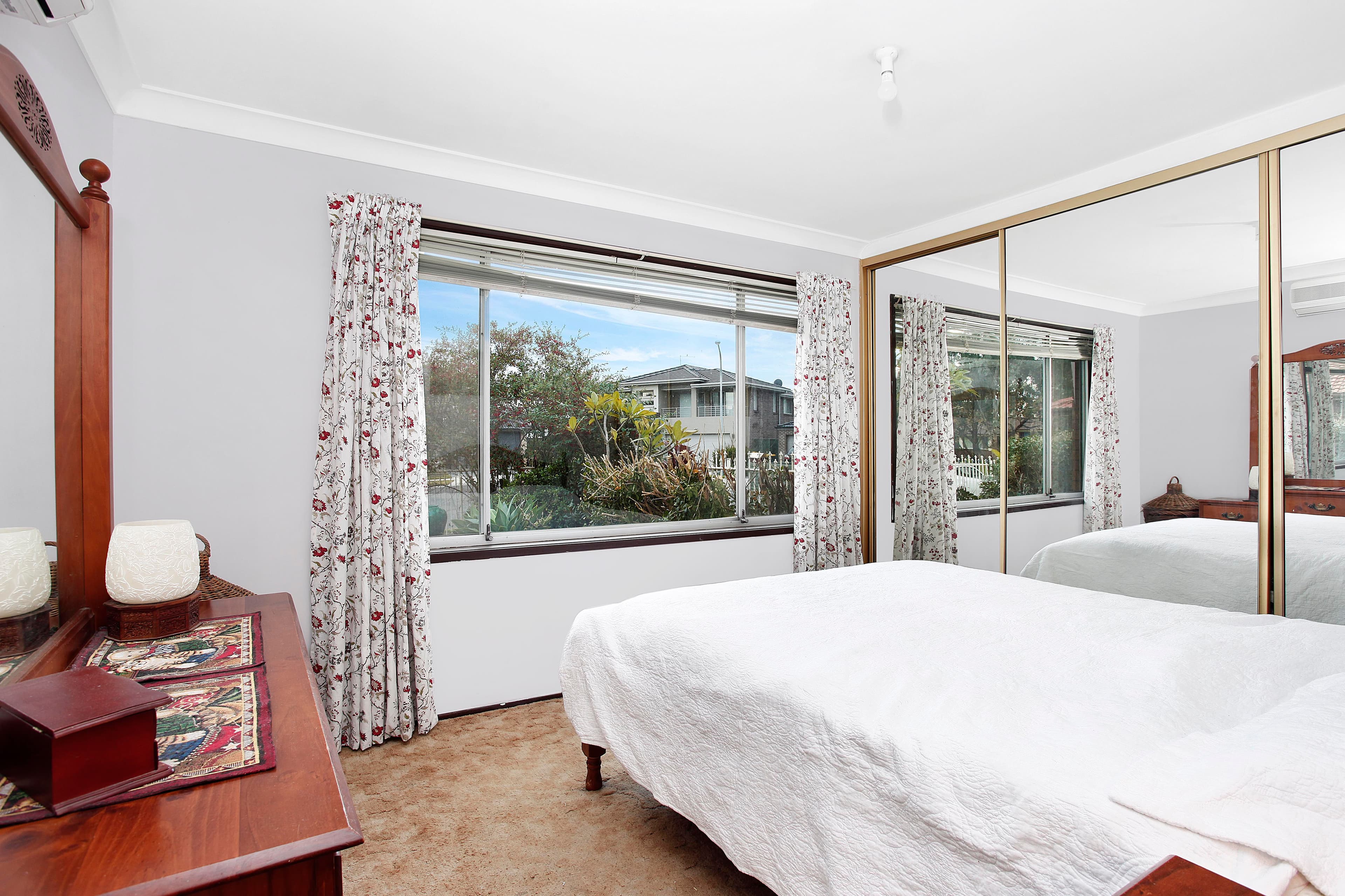 21 Comberford Close, Prairiewood - Thumbnail 4