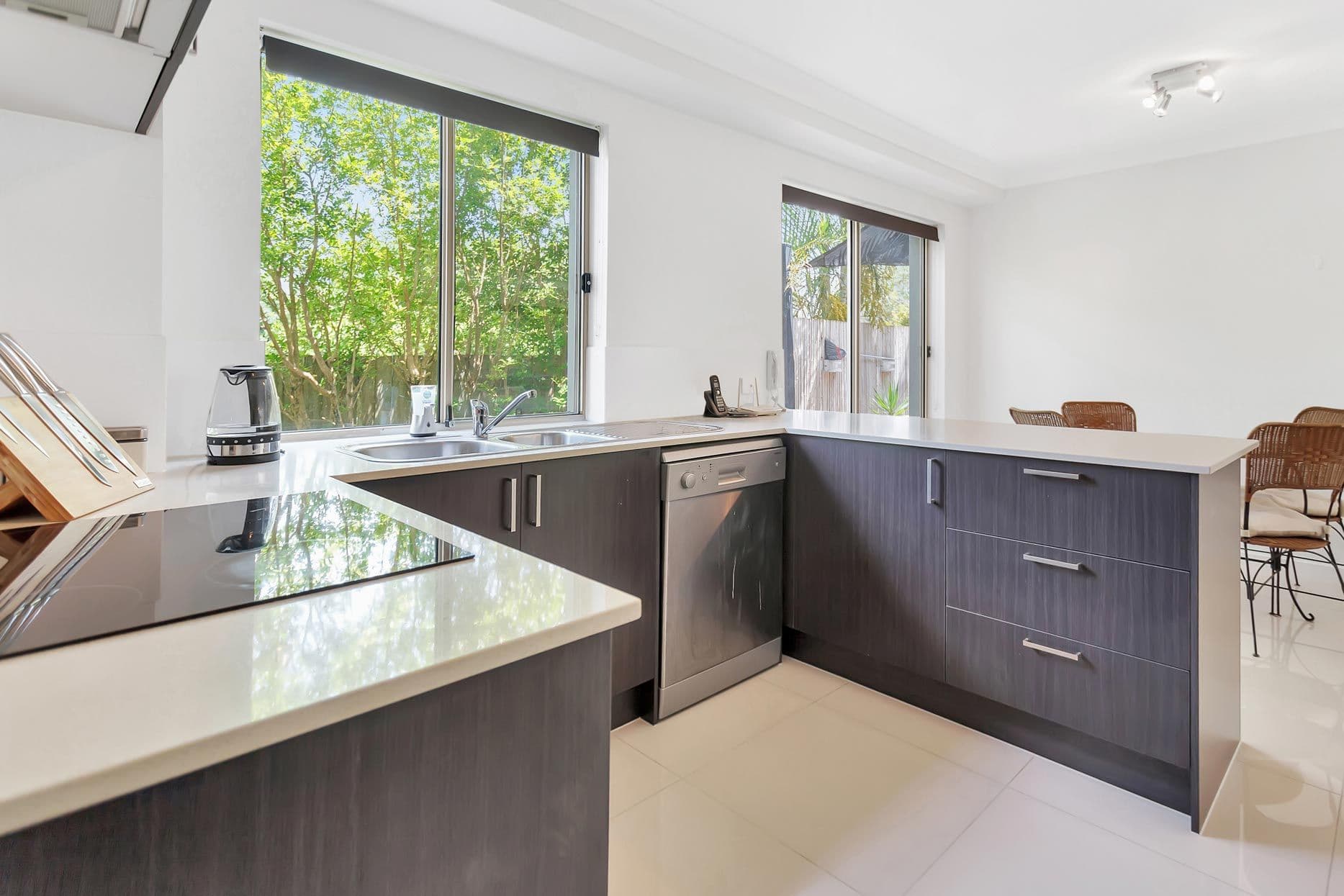 21 Harley Street, Labrador QLD 4215, Labrador - Thumbnail 2