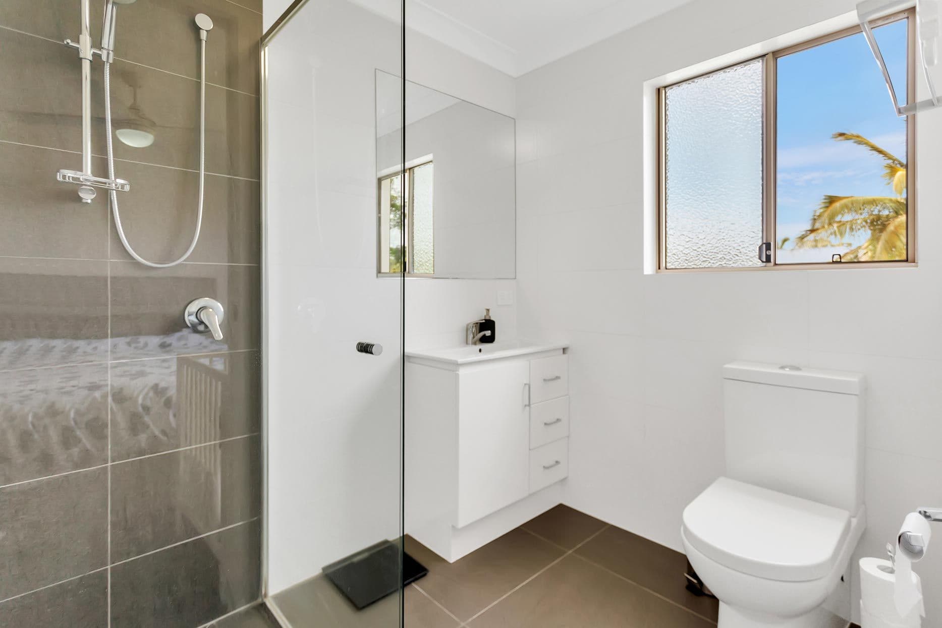 21 Harley Street, Labrador QLD 4215, Labrador - Thumbnail 6