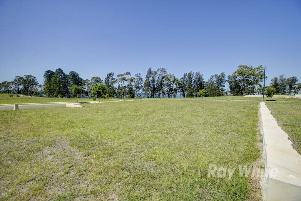 162 Trinity Point Drive, Morisset Park NSW 2264, Morisset Park - Thumbnail 6
