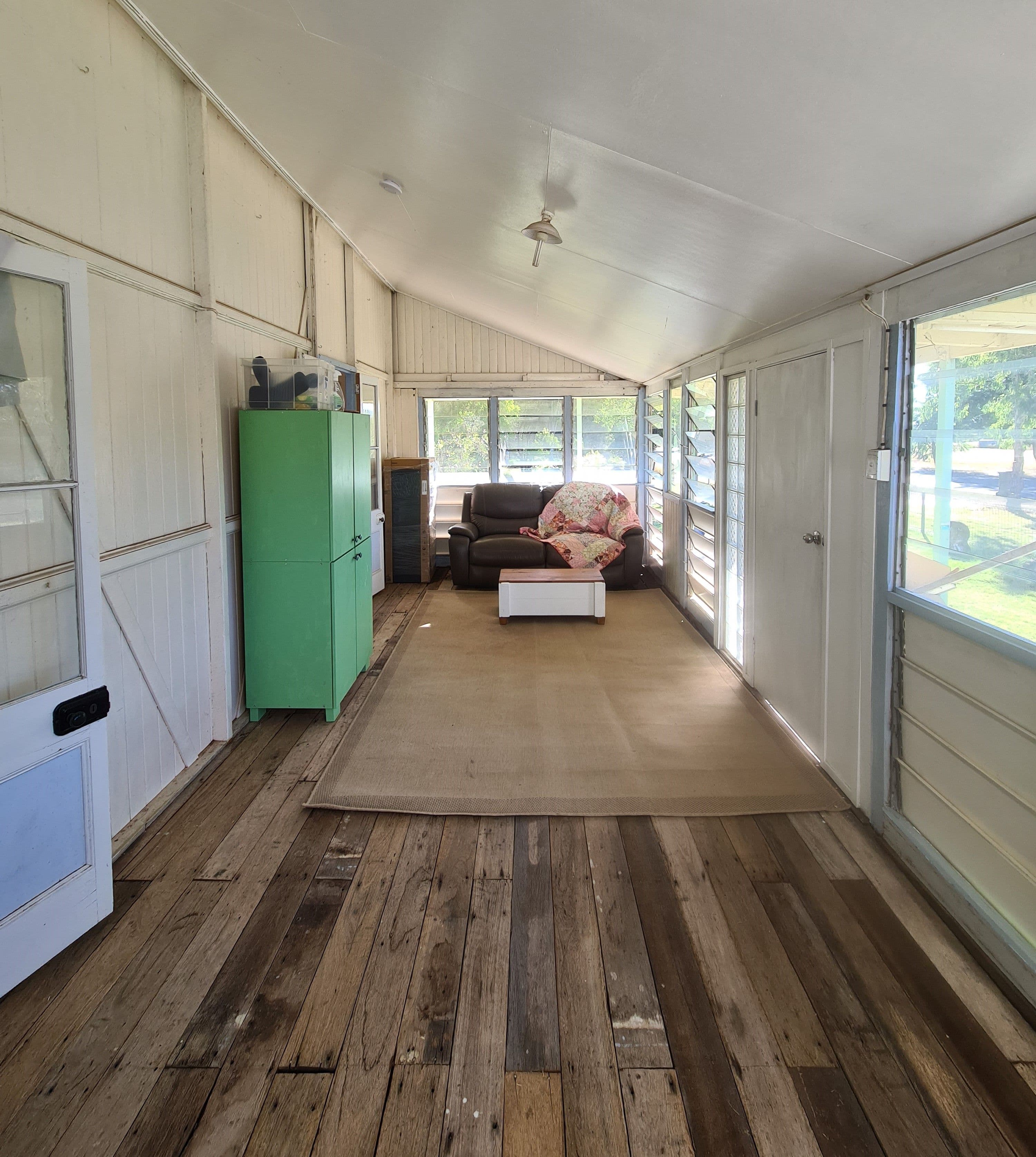 137 Fir Street, Barcaldine QLD 4725, Barcaldine - Thumbnail 2