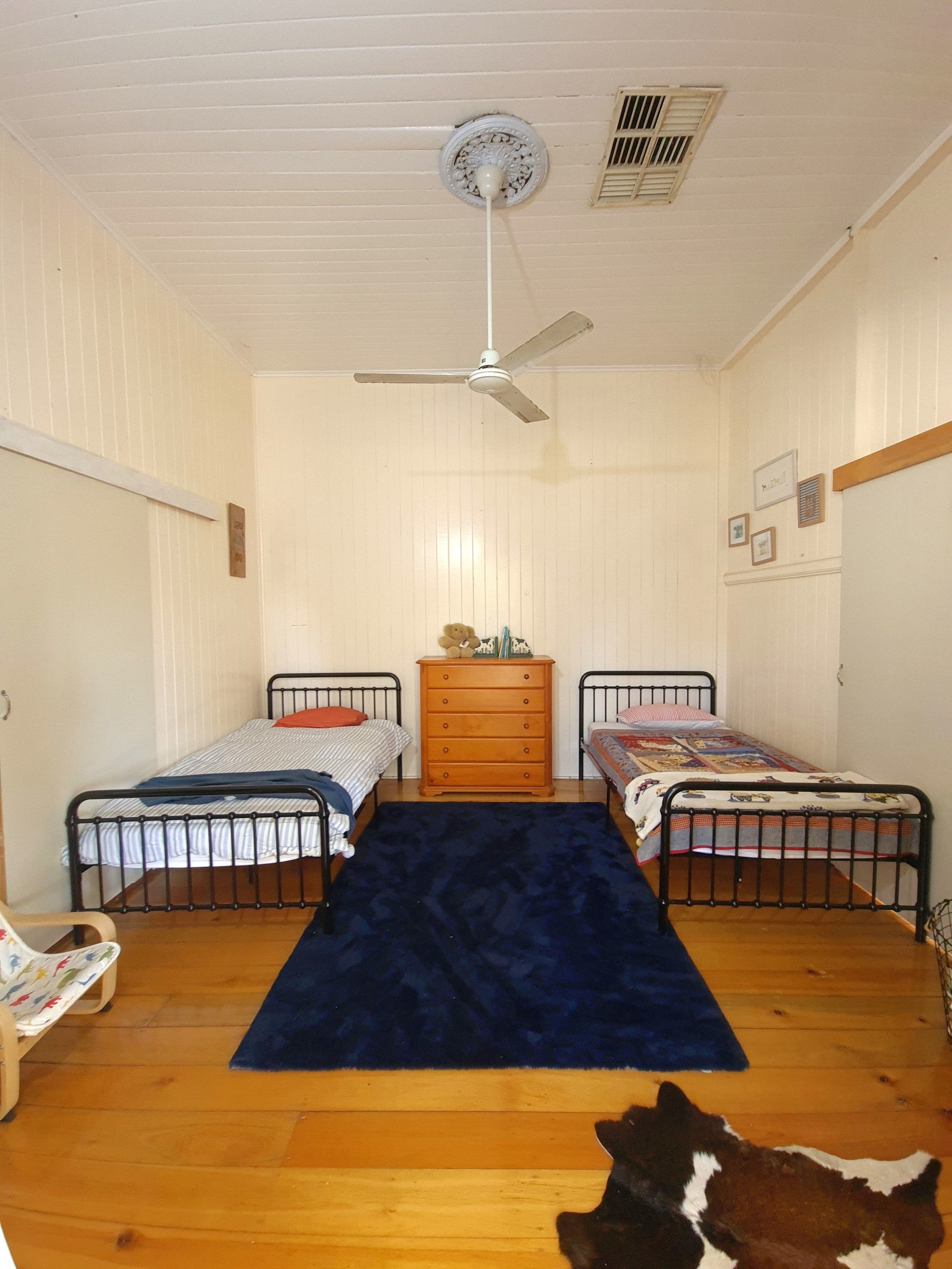 137 Fir Street, Barcaldine QLD 4725, Barcaldine - Thumbnail 5