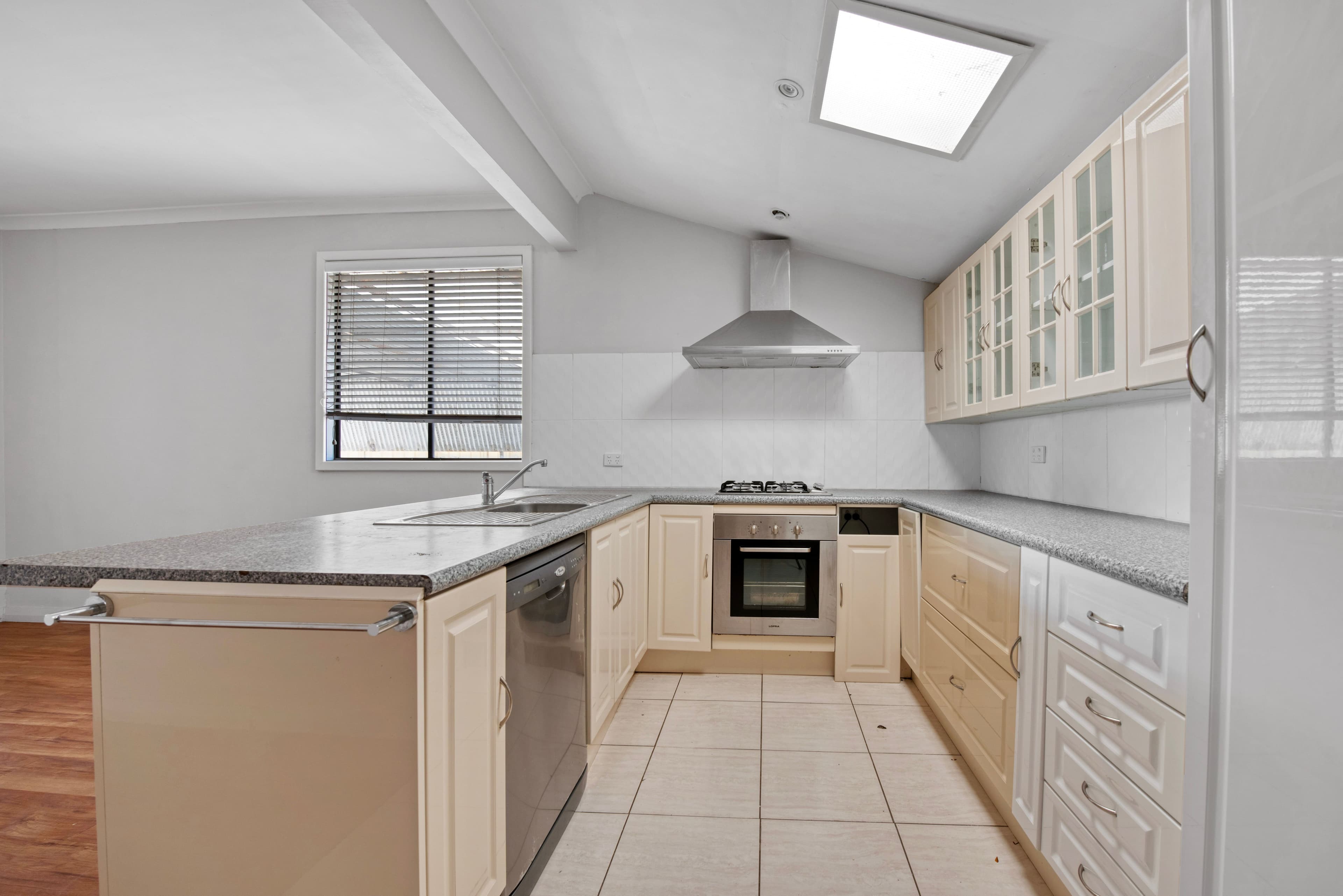 278 Fourth Street, Wonthella WA 6530, Wonthella - Thumbnail 5