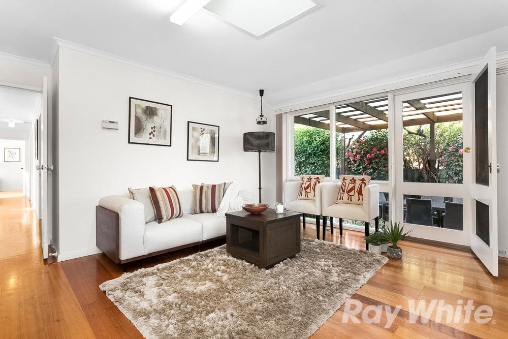 2 Ormiston Street, Mount Waverley VIC 3149, Mount Waverley - Thumbnail 4