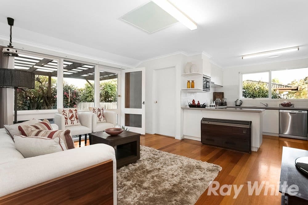 2 Ormiston Street, Mount Waverley VIC 3149, Mount Waverley - Thumbnail 6