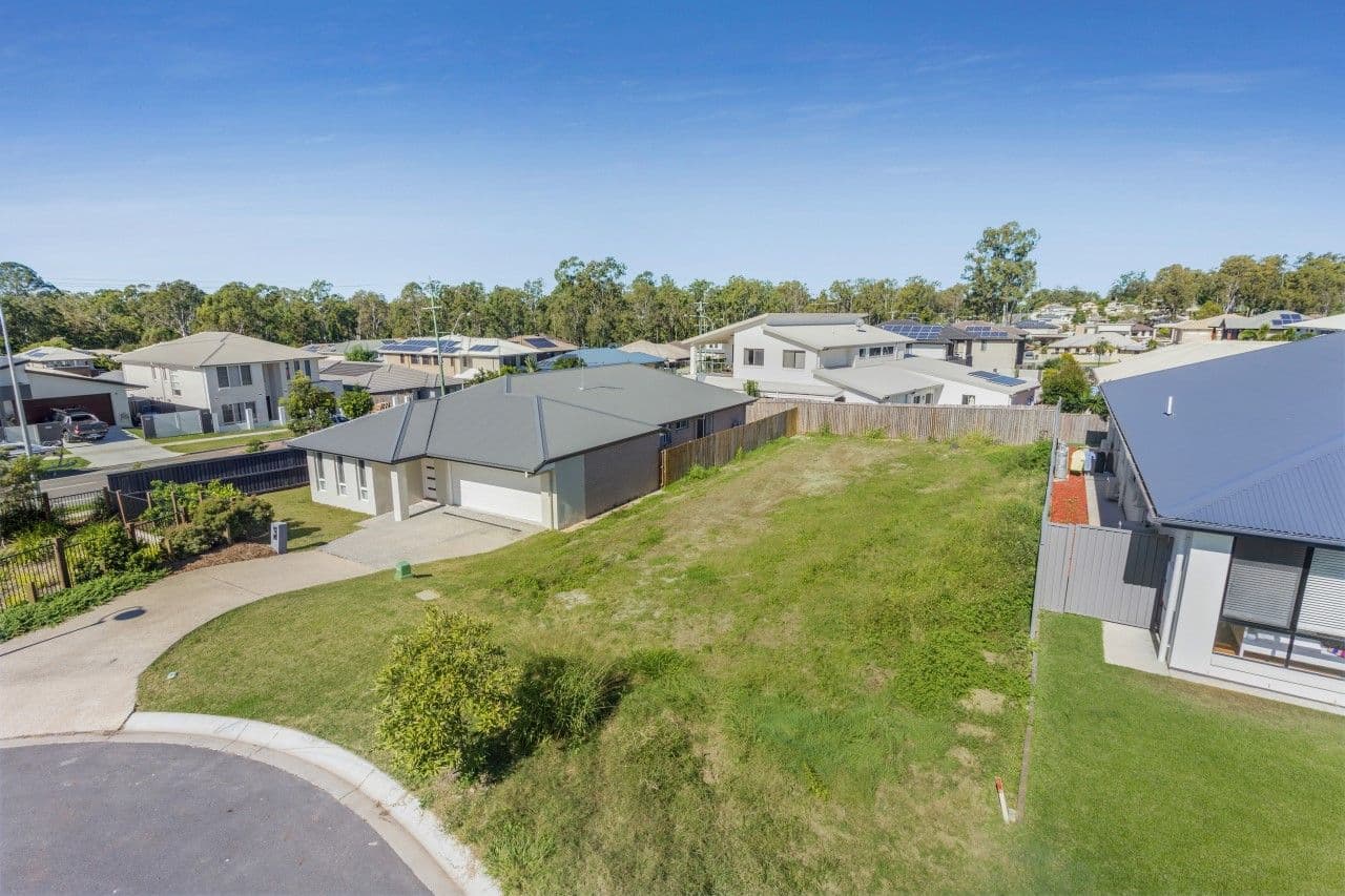 37 Majestic Street, Bridgeman Downs QLD 4035, Bridgeman Downs - Thumbnail 5