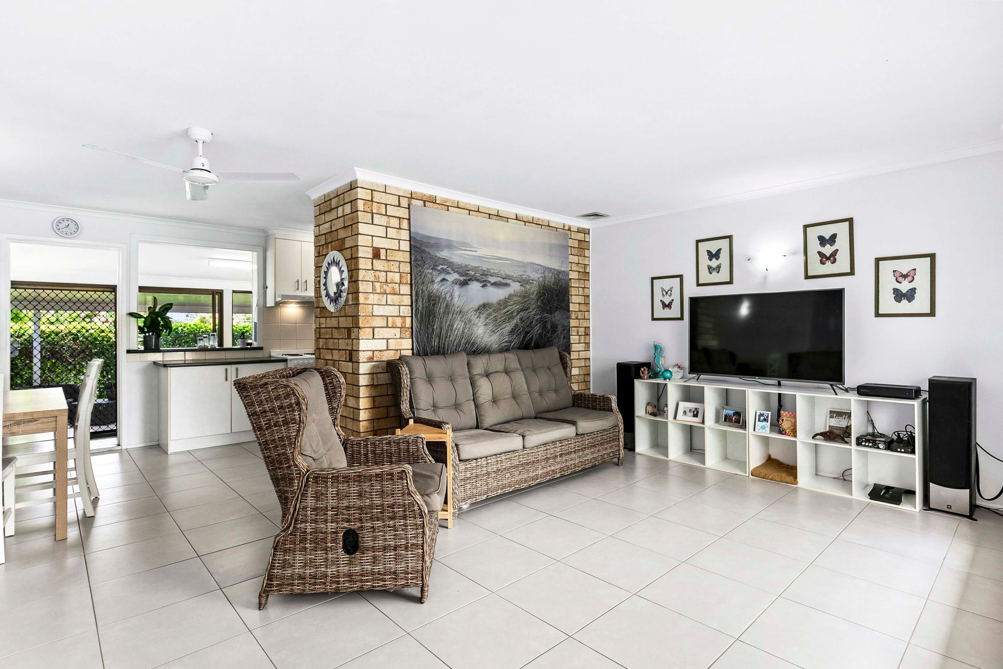 49 John Street, Scarness QLD 4655, Scarness - Thumbnail 4