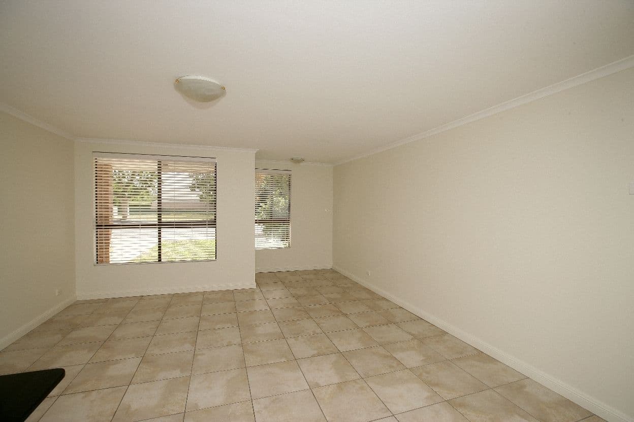 72 Crampton Street, WAGGA WAGGA NSW 2650, Wagga Wagga - Thumbnail 3