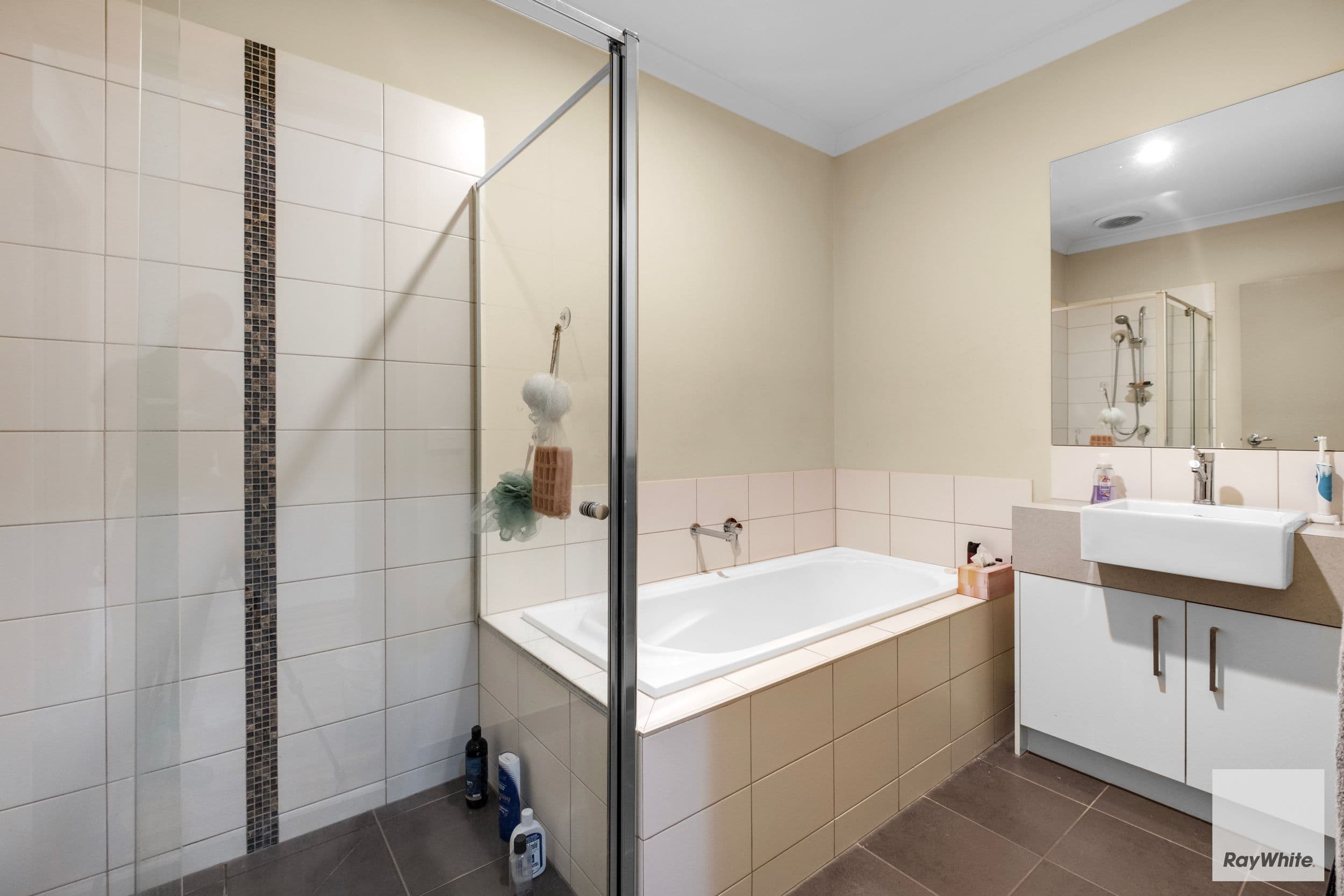 6 Admiralty Lane, Sydenham VIC 3037, Sydenham - Thumbnail 6