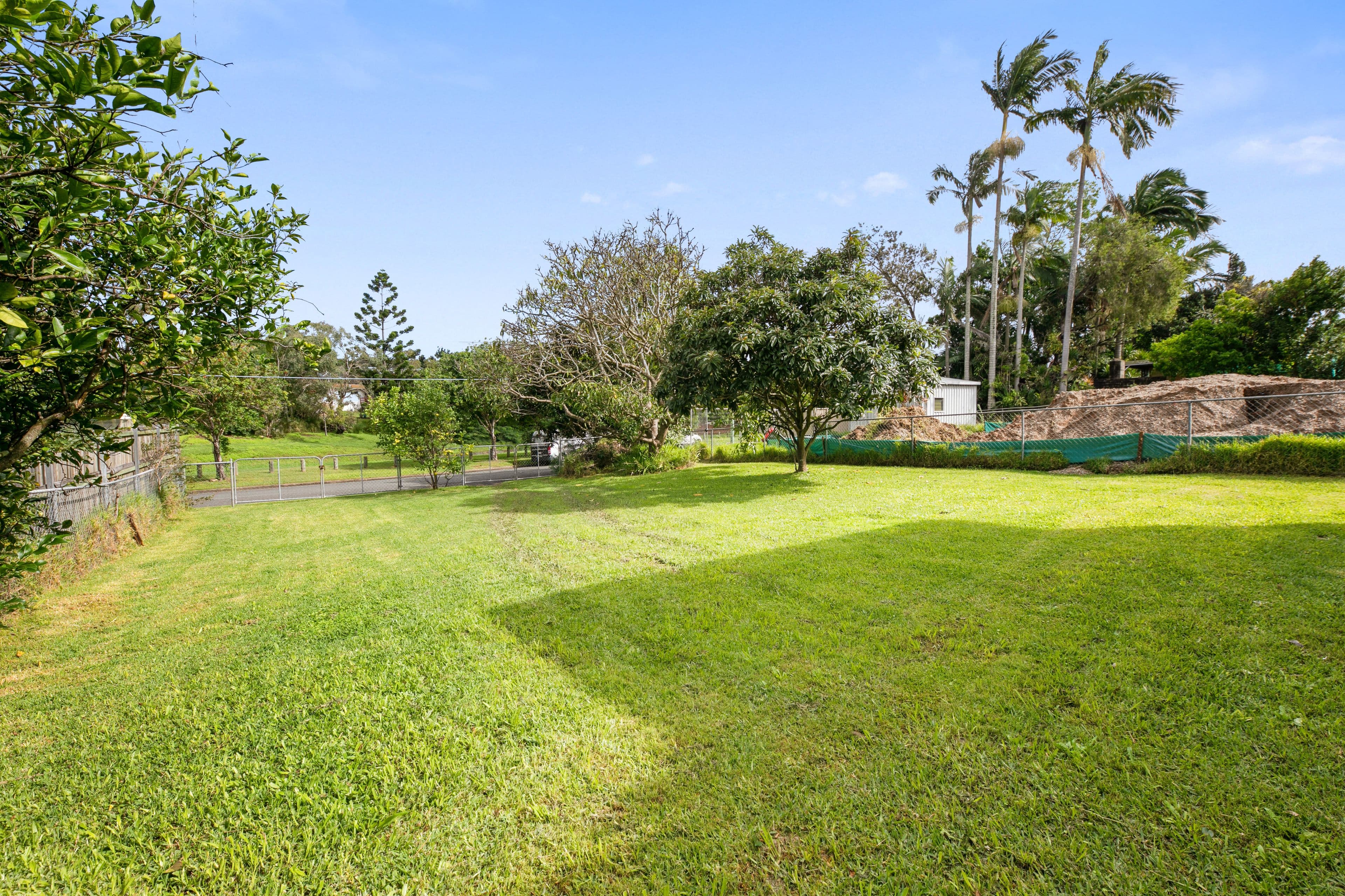 63 Albert Street, Holland Park West QLD 4121, Holland Park West - Thumbnail 4