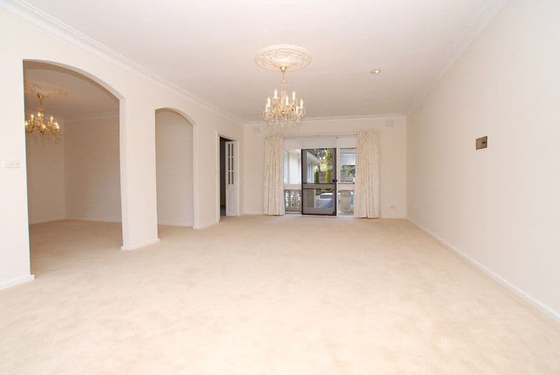 24 Golf Hill Avenue, DONCASTER VIC 3108, Doncaster - Thumbnail 3