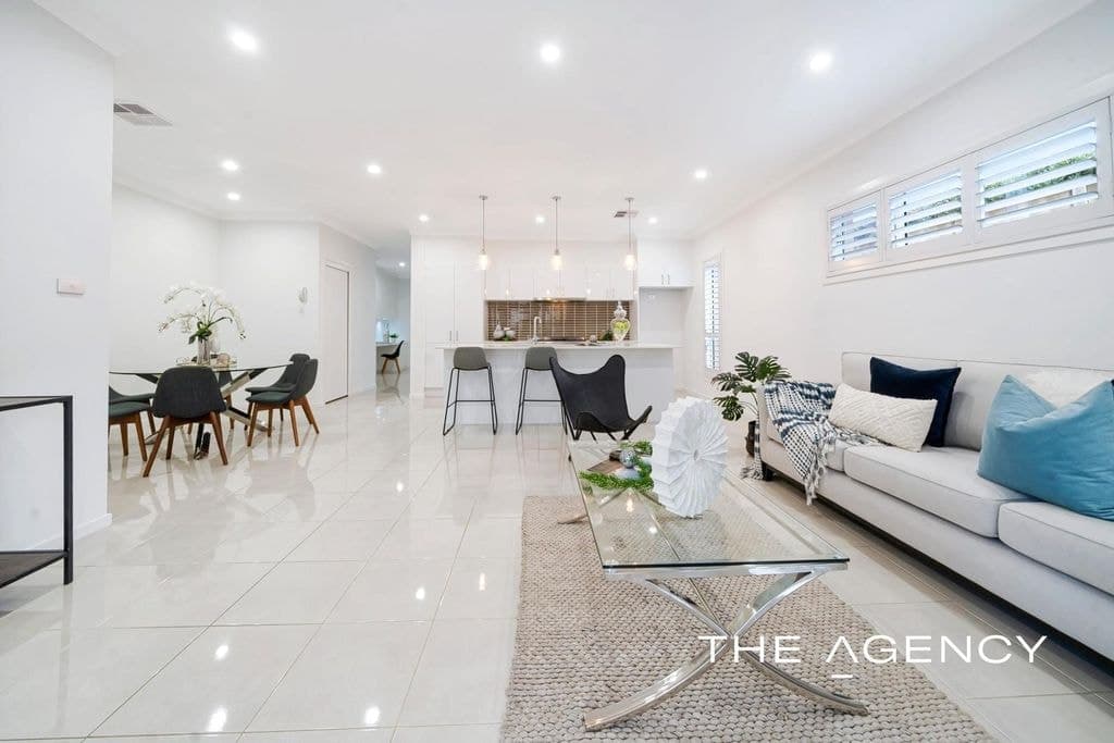 1A Carnoustie Street, Rouse Hill - Thumbnail 2