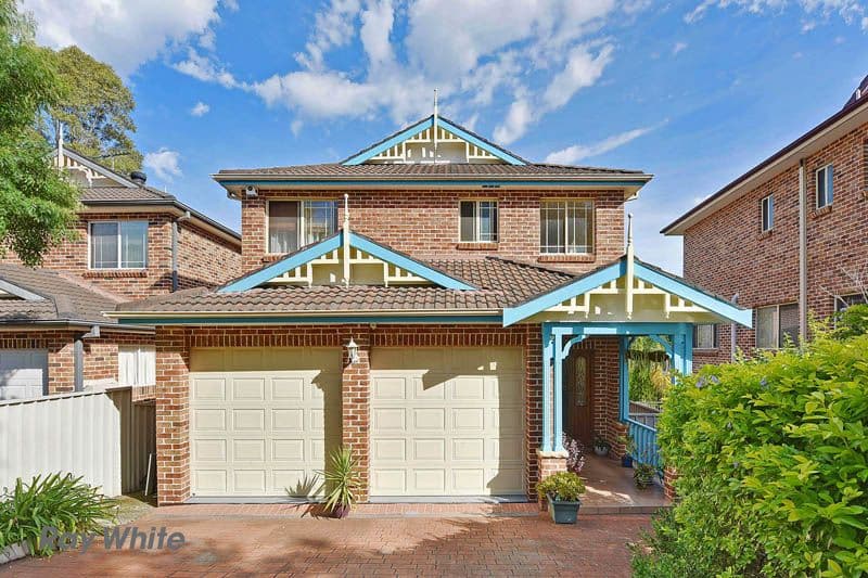 31 Warratta Place, Oatlands - Image 1