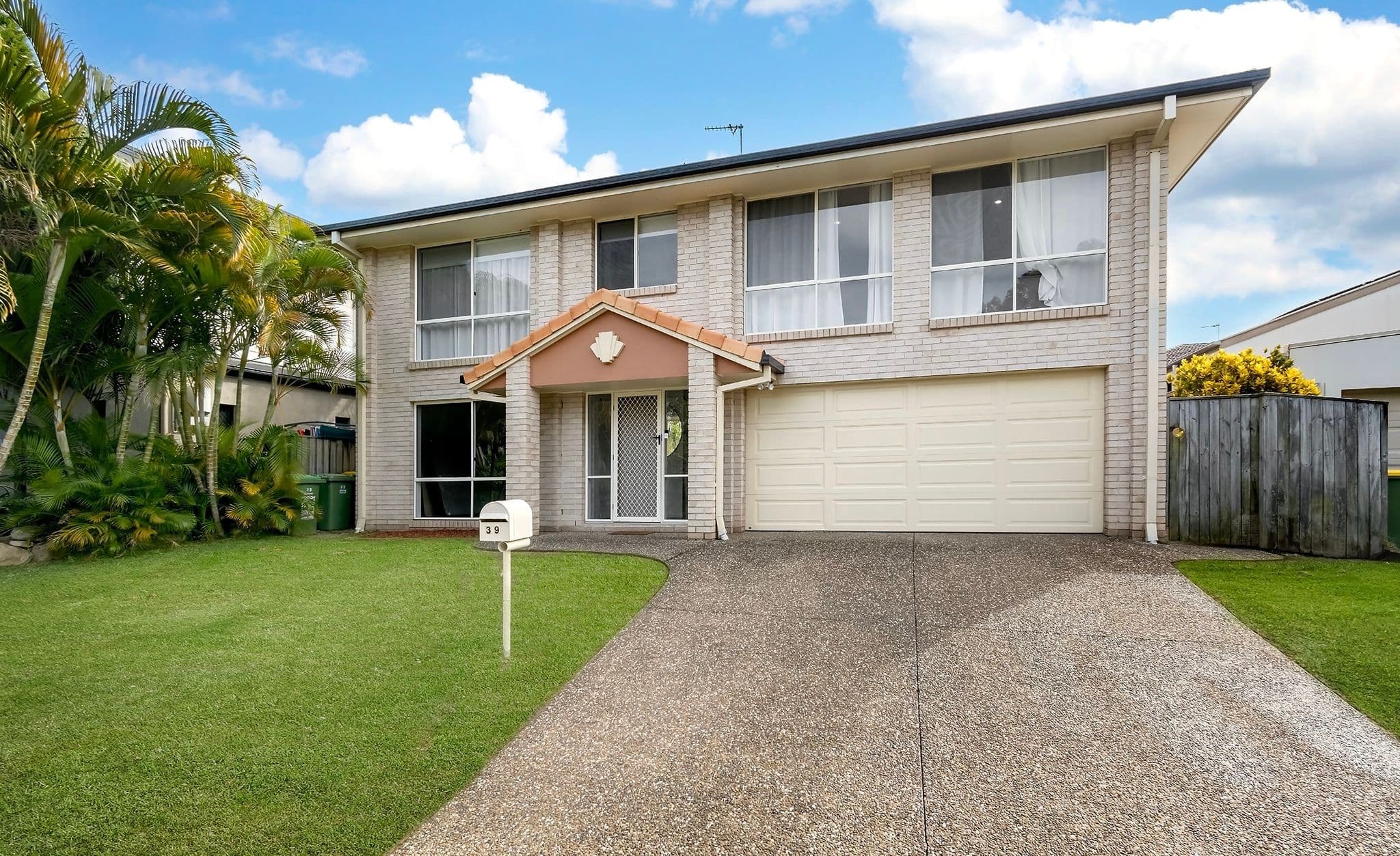 39 Sheffield Circuit, Pacific Pines QLD 4211, Pacific Pines - Thumbnail 2