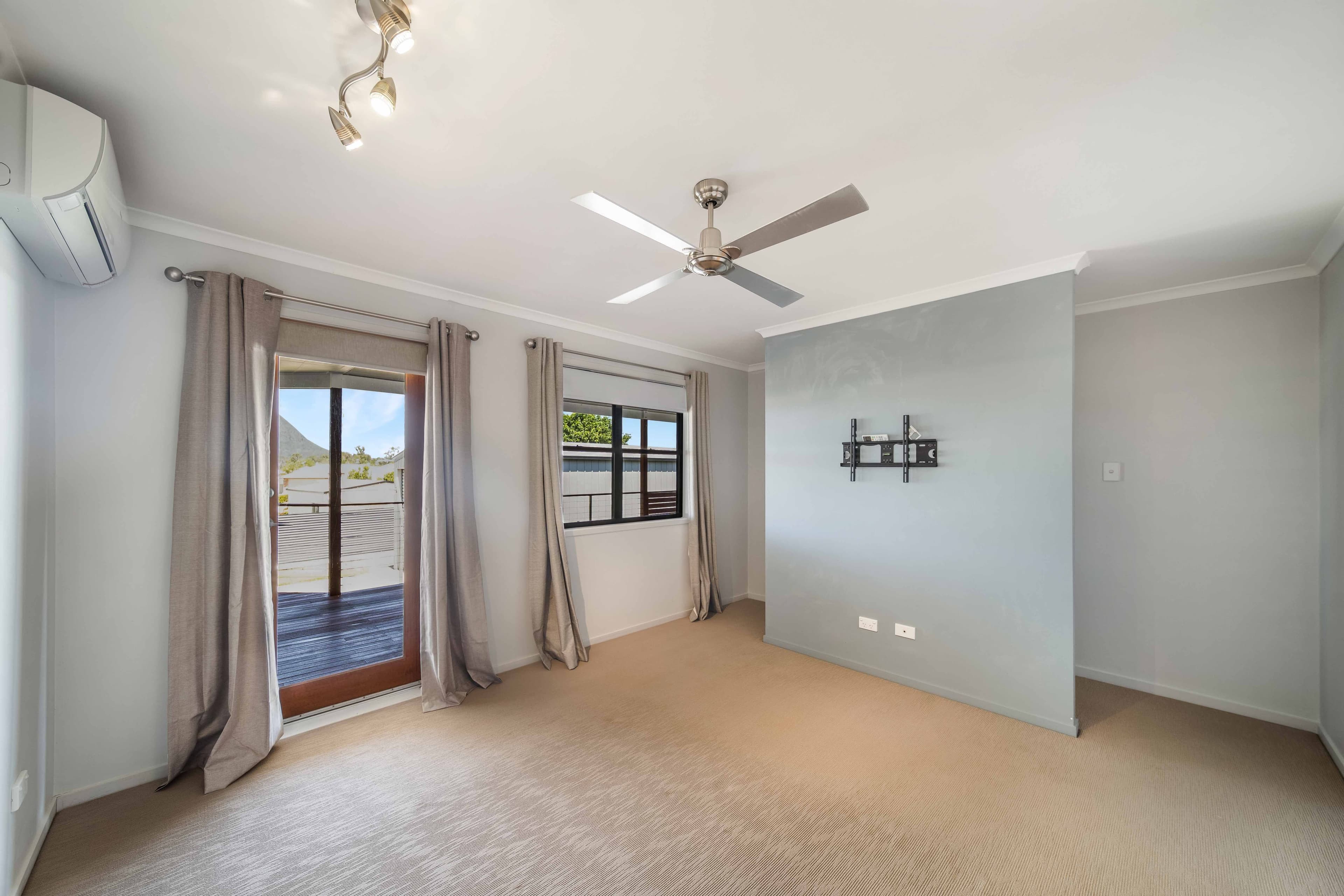 30 Gordon Place, Glass House Mountains QLD 4518, Glass House Mountains - Thumbnail 6