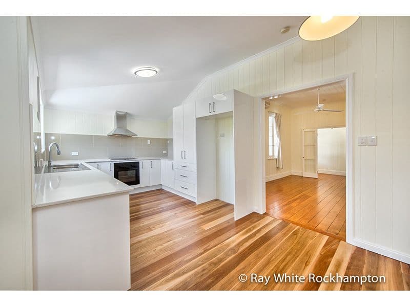 20 Brecknell Street, THE RANGE QLD 4700, The Range - Thumbnail 2