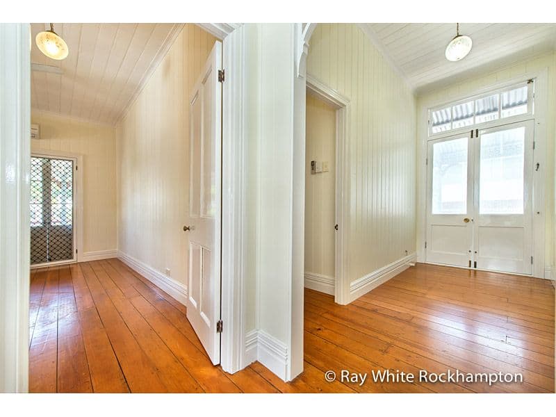 20 Brecknell Street, THE RANGE QLD 4700, The Range - Thumbnail 5