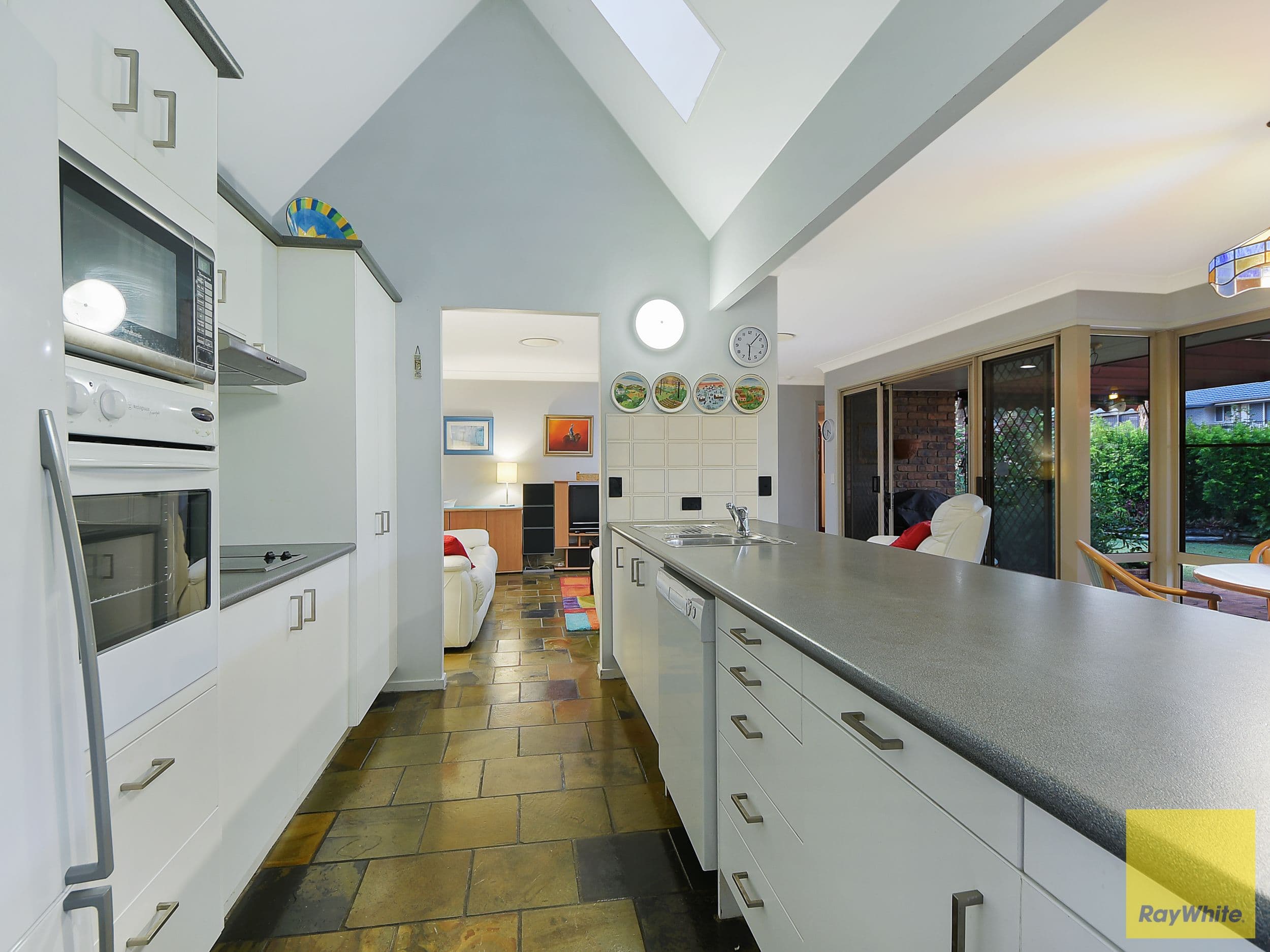 6 Corvette Crescent, Bracken Ridge QLD 4017, Bracken Ridge - Thumbnail 3