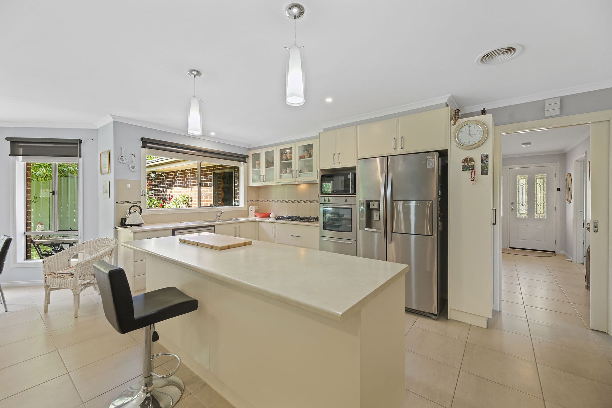 33 Rivendale Crescent, Drouin VIC 3818, Drouin - Thumbnail 2