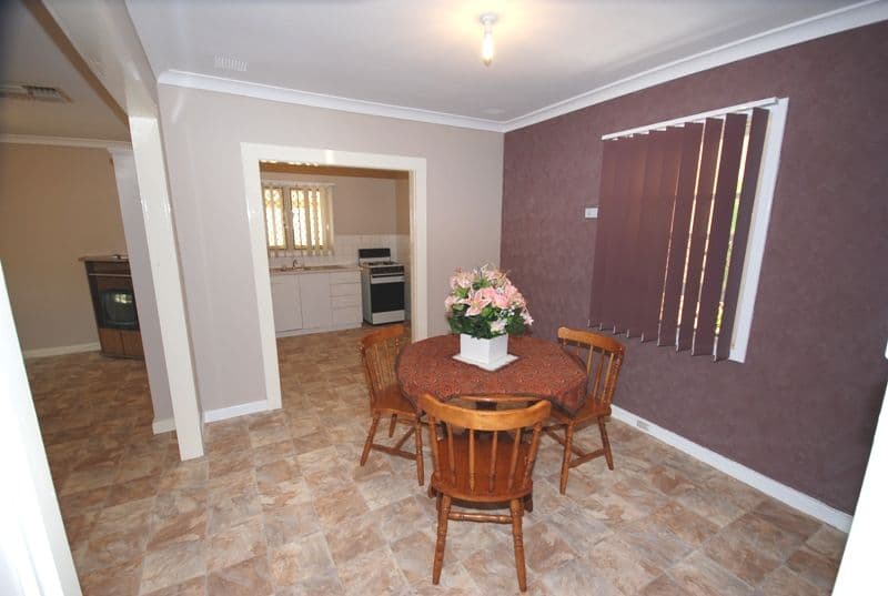 60 Mulligan Way, ORELIA WA 6167, Orelia - Thumbnail 2