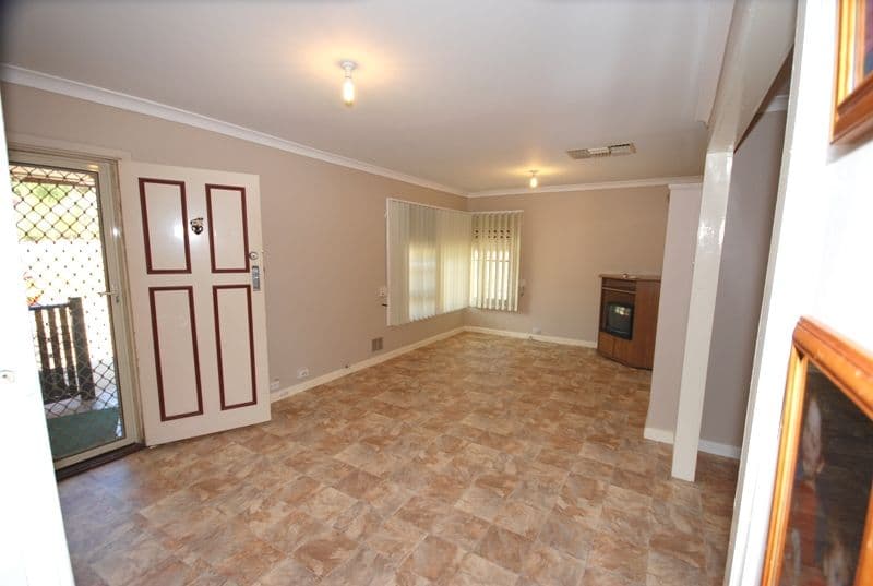 60 Mulligan Way, ORELIA WA 6167, Orelia - Thumbnail 5