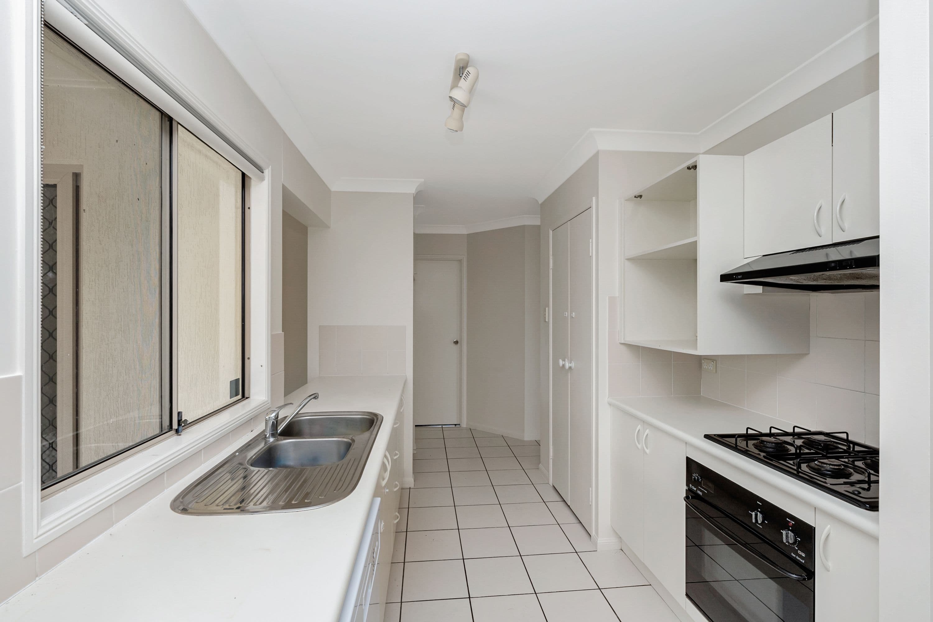 34 Riovista Way, Kirwan QLD 4817, Kirwan - Thumbnail 6
