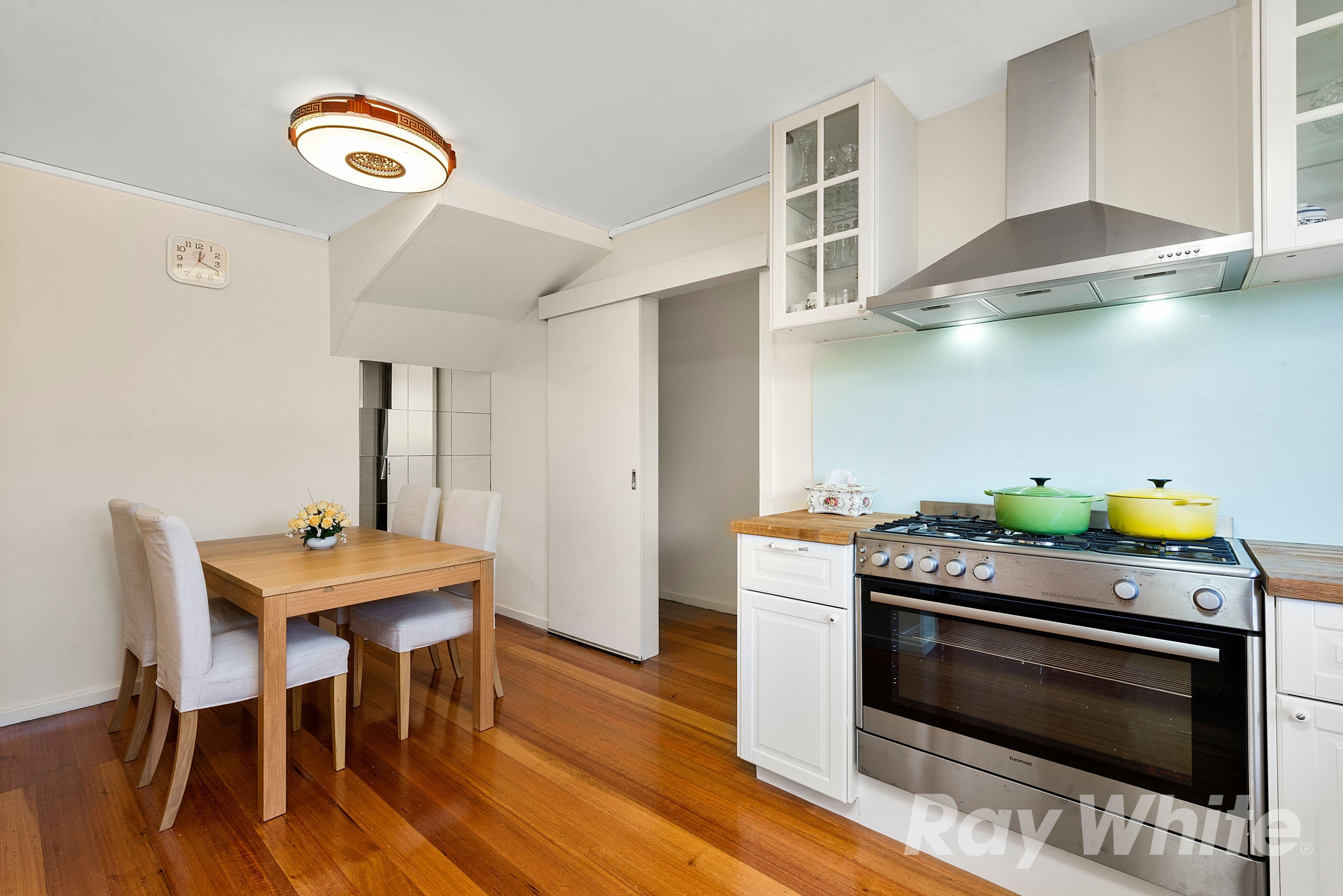 32 Maylands Crescent, Glen Waverley VIC 3150, Glen Waverley - Thumbnail 3