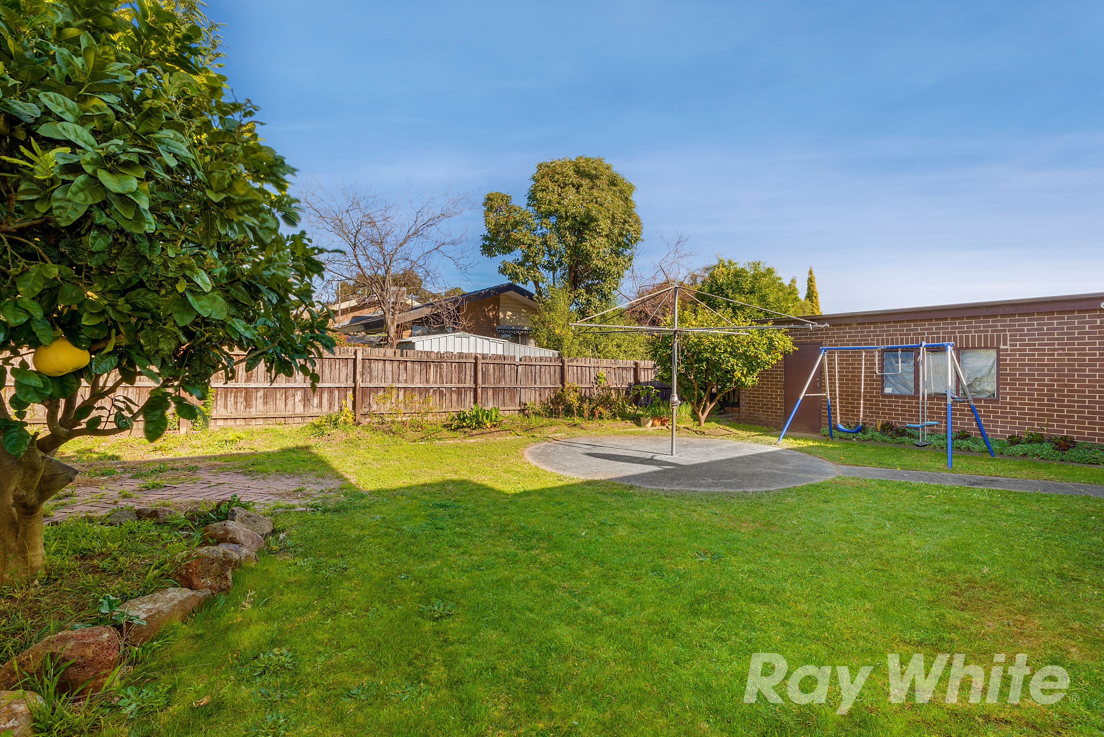 32 Maylands Crescent, Glen Waverley VIC 3150, Glen Waverley - Thumbnail 7