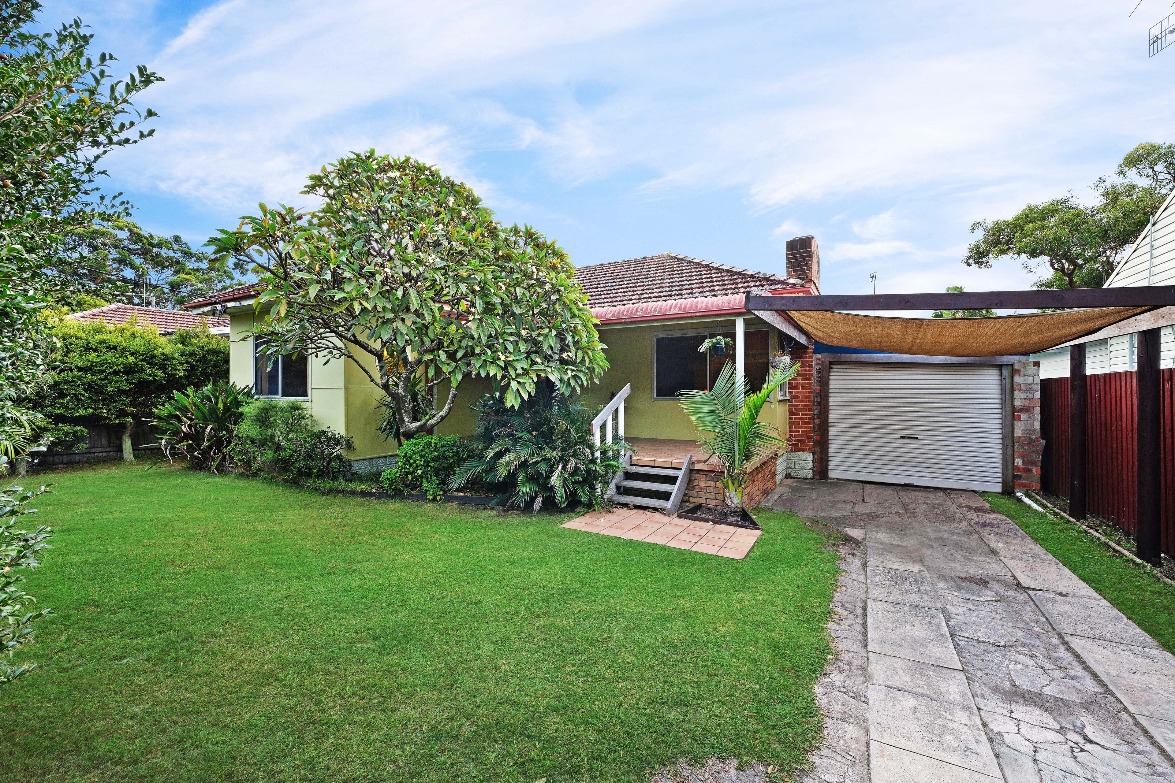 121 Grandview Street, Shelly Beach - Image 1