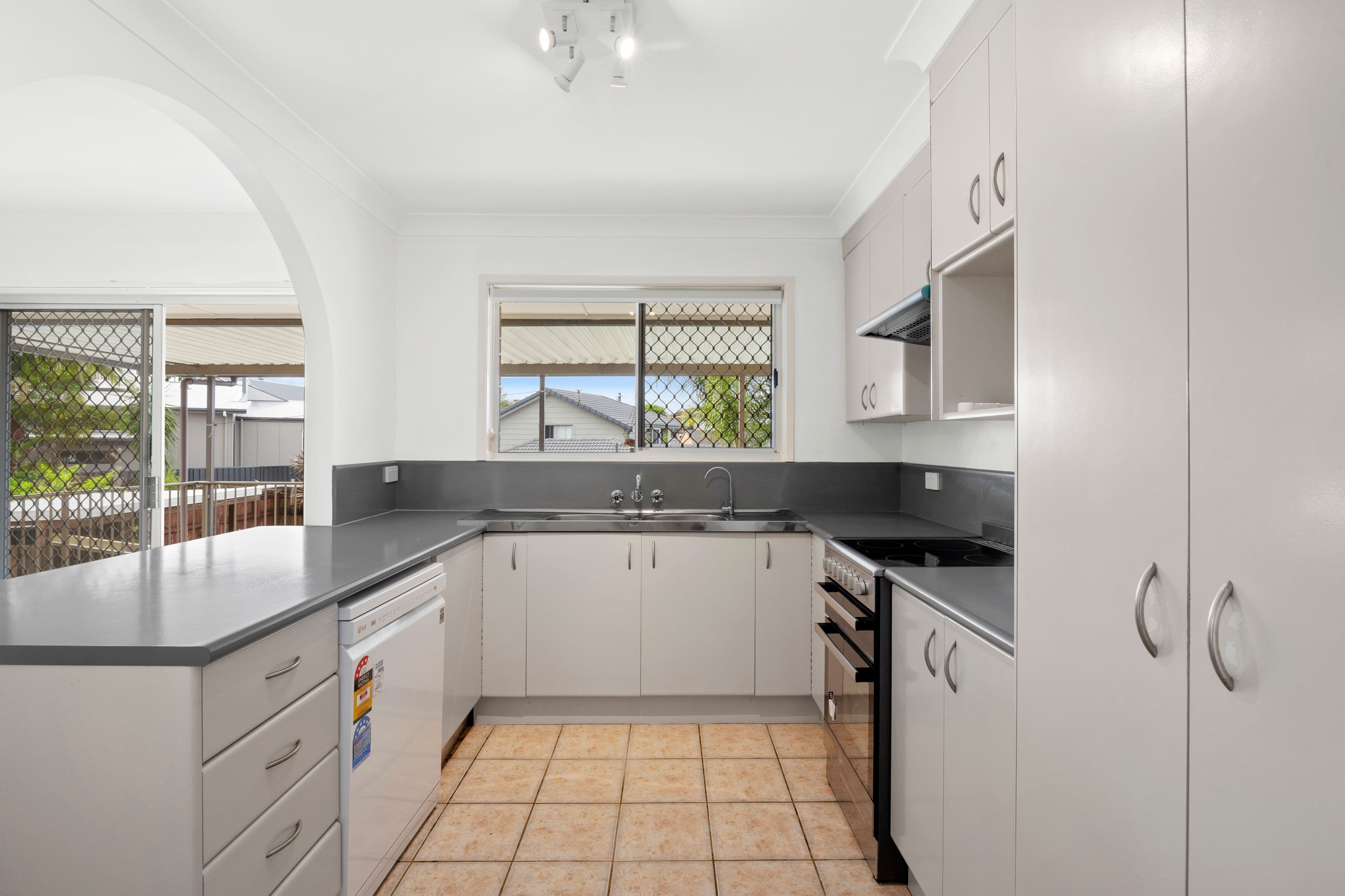 13 Tasol Street, Bli Bli QLD 4560, Bli Bli - Thumbnail 8