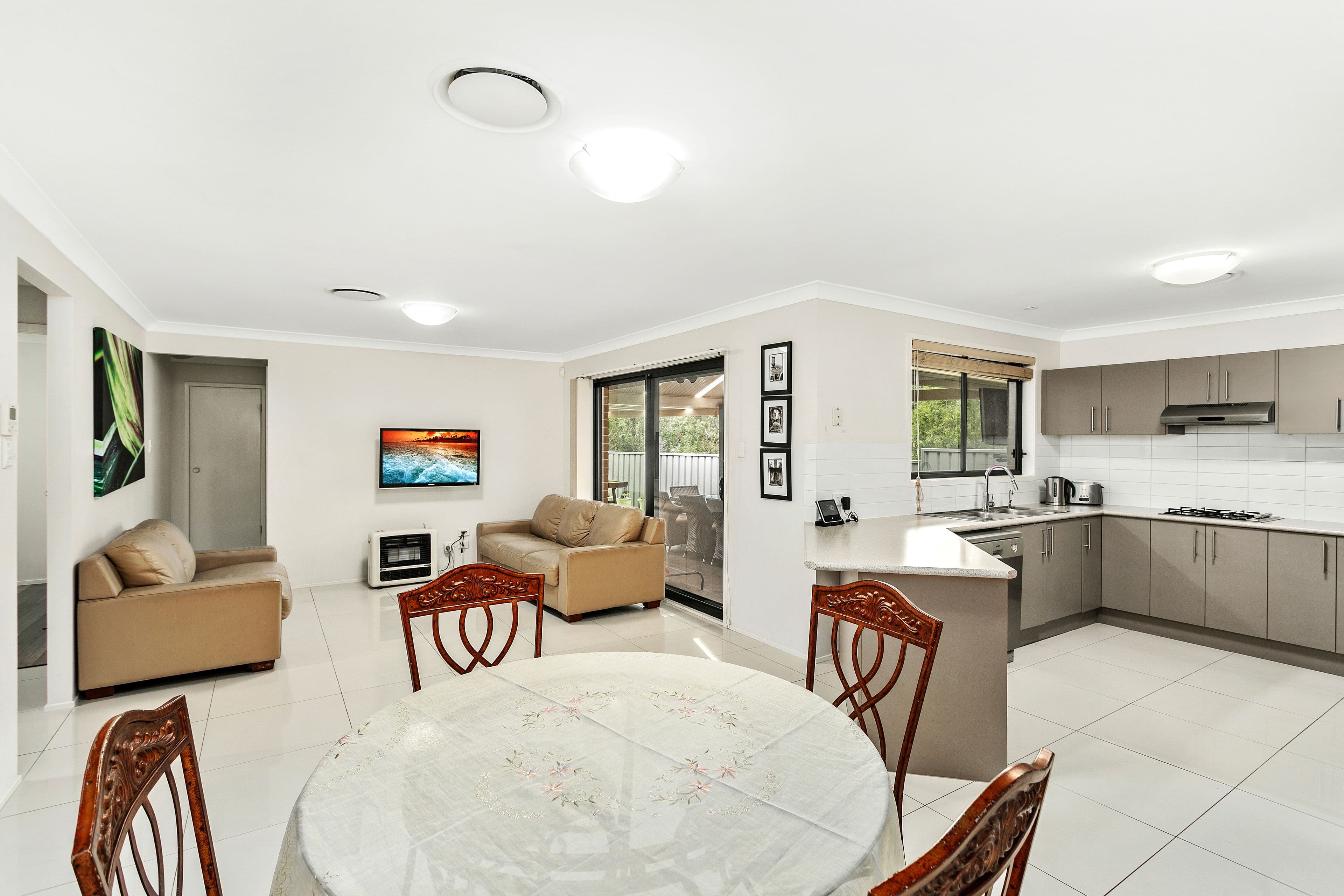 115 Daintree Drive, Albion Park - Thumbnail 3